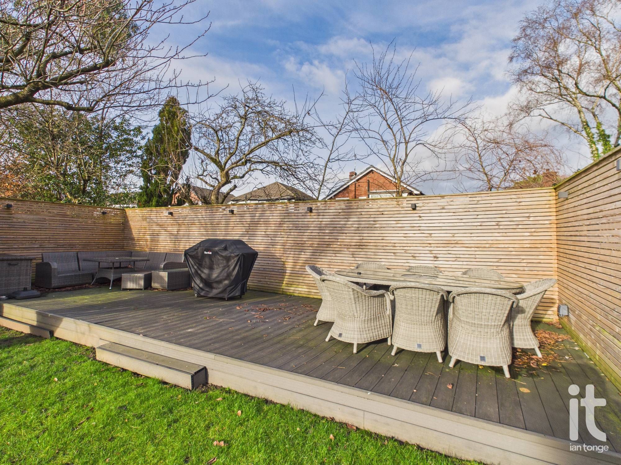 4 bedroom detached house For Sale in Stockport - Photograph 17.