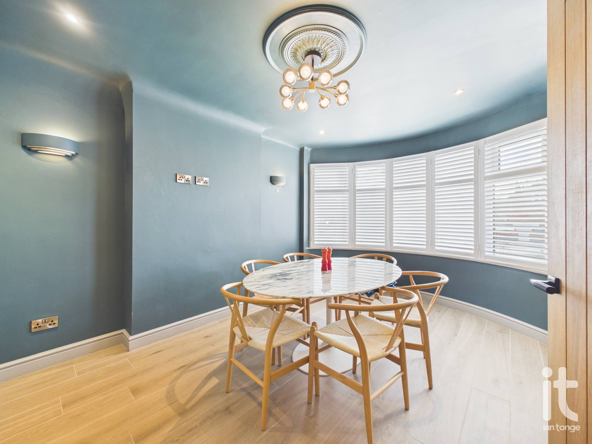 4 bedroom detached house For Sale in Stockport - Photograph 9.