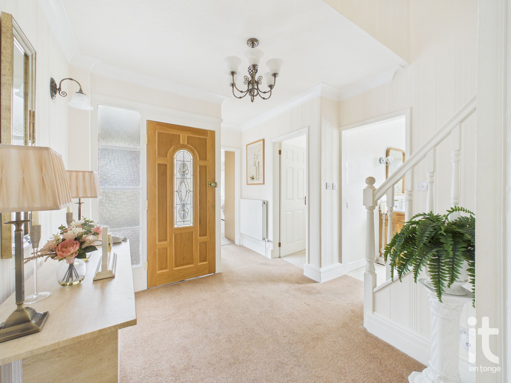 3 bedroom detached bungalow For Sale in Stockport - Photograph 8.