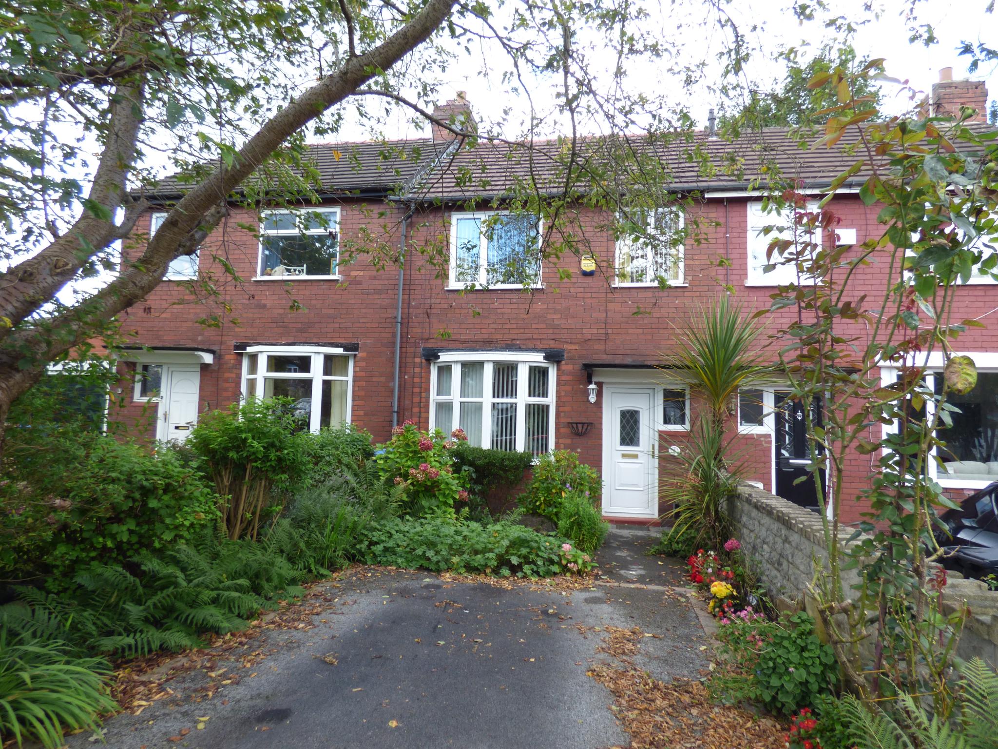 3 Bed Mid Terraced House For Sale - Main Image