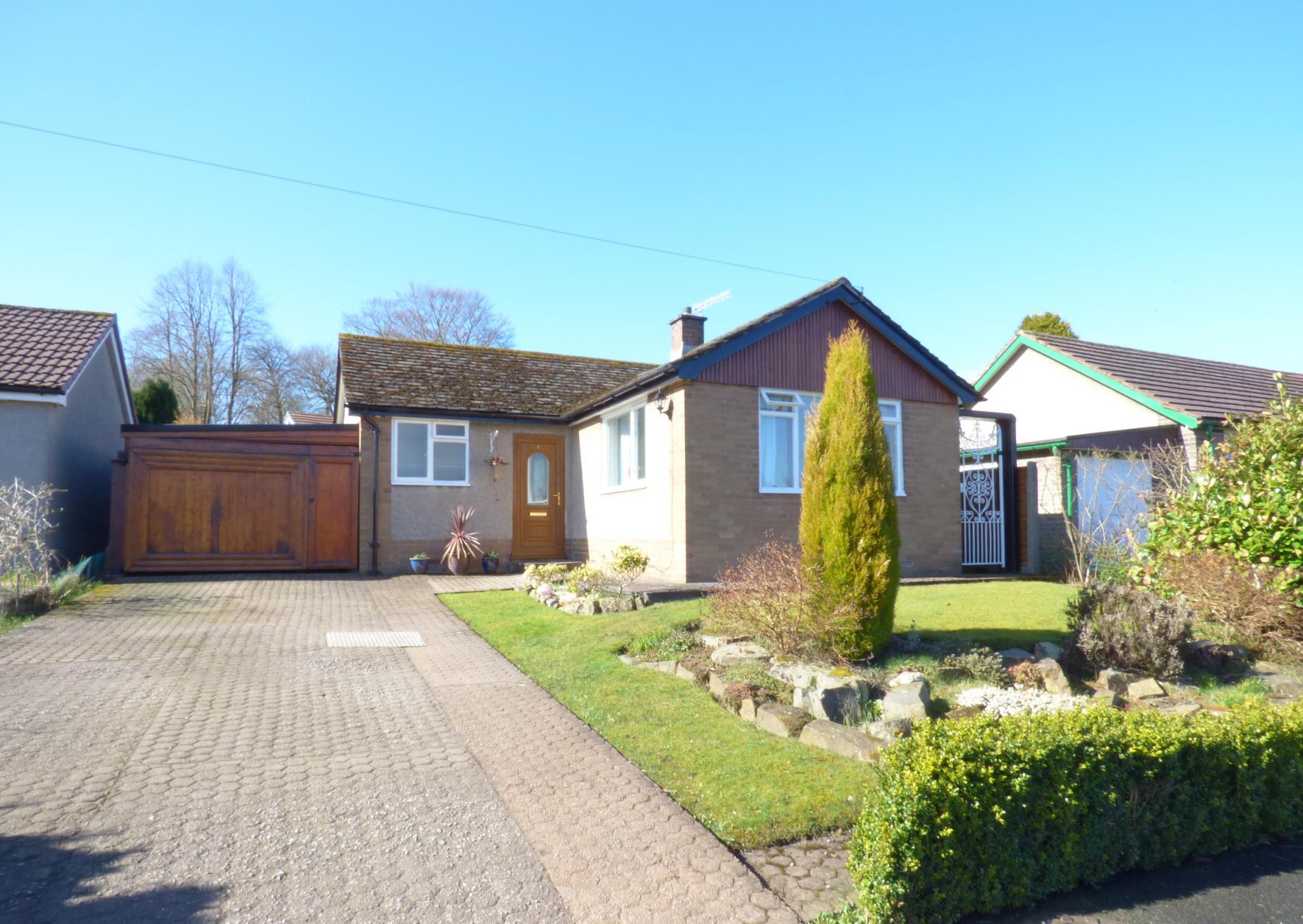 2 Bed Detached Bungalow For Sale - Photograph 1