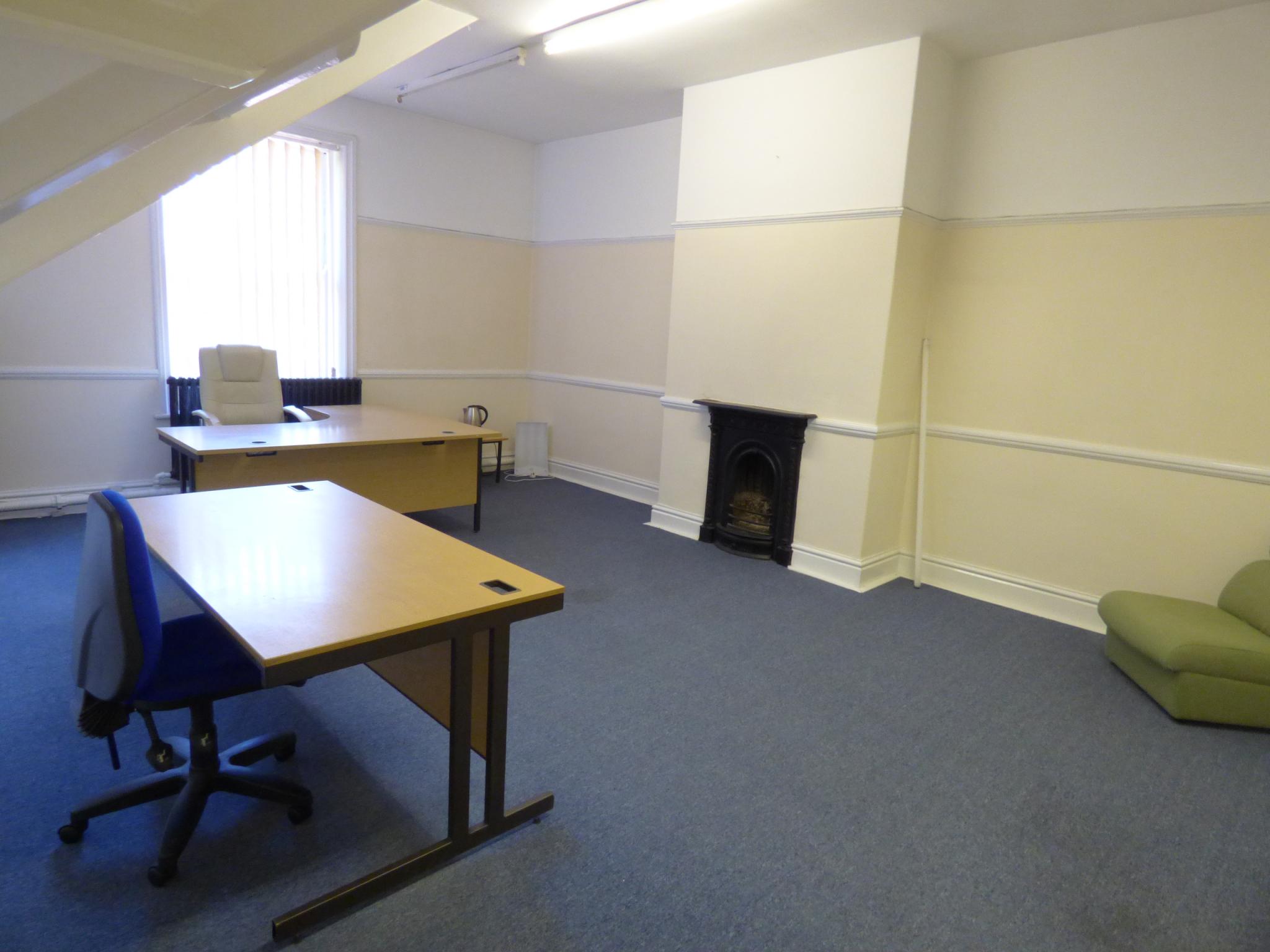 Office To Rent - Photograph 1