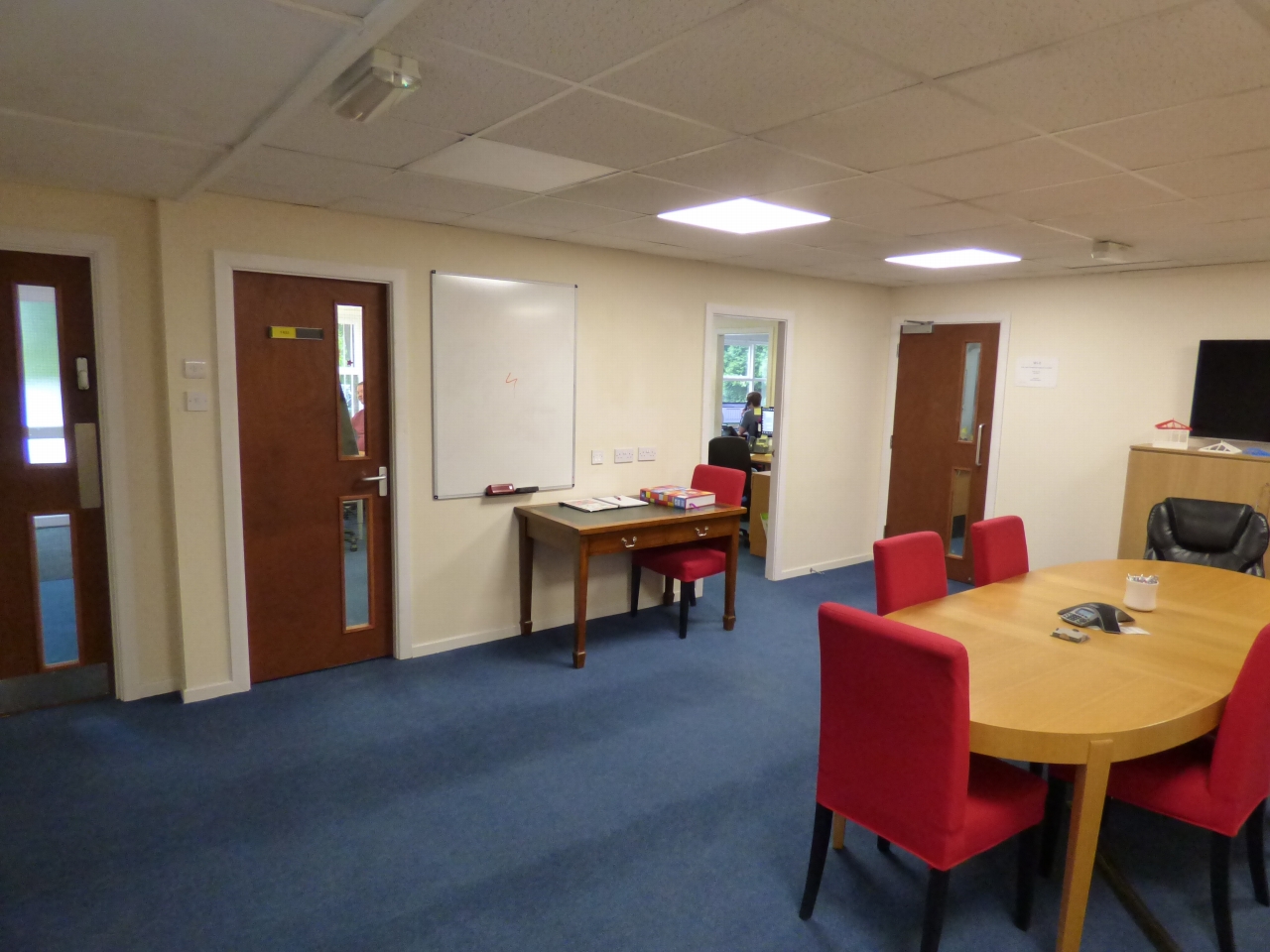 Office To Rent - Main Image