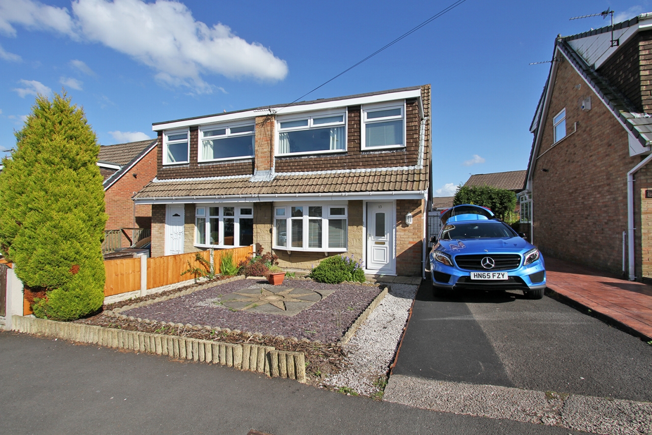 3 bedroom semi-detached house For Sale in Wigan - Front