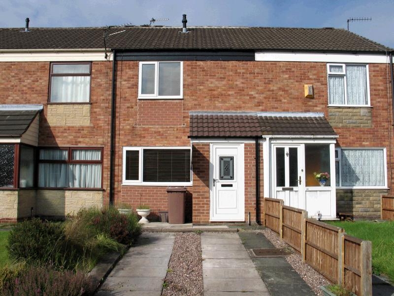 3 bedroom town house Let in Wigan - Main Image