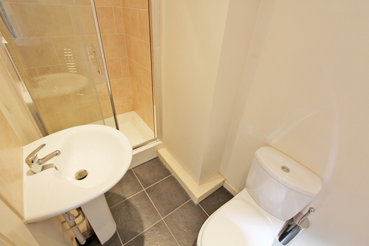 3 bedroom mid terraced house SSTC in Wigan - Photograph 13