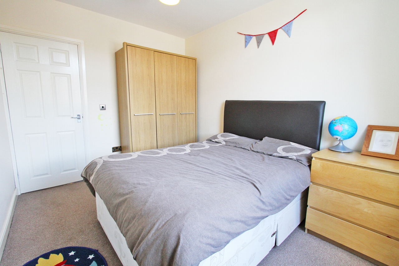 3 bedroom mid terraced house SSTC in Wigan - Photograph 15