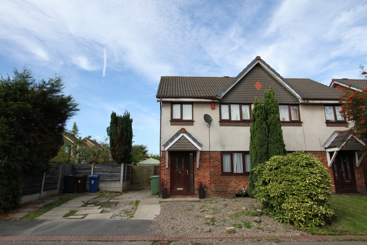 3 bedroom semi-detached house For Sale in Leigh - Front