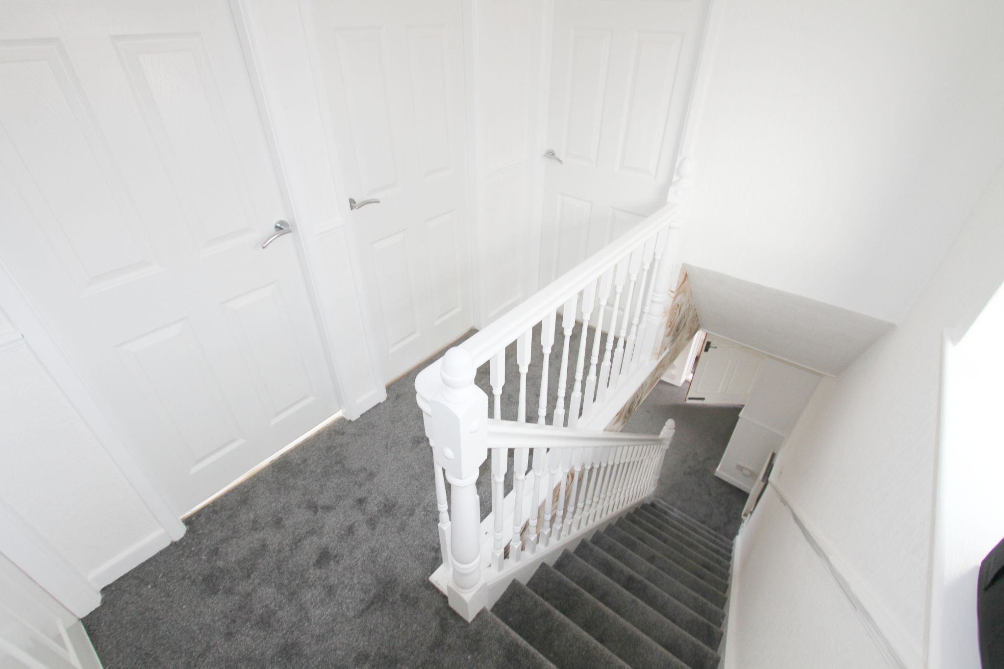 3 bedroom semi-detached house Let in Wigan - Photograph 7