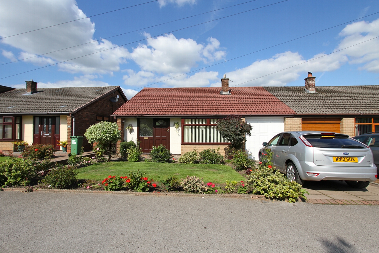 3 bedroom detached bungalow Sold in Wigan - Photograph 1