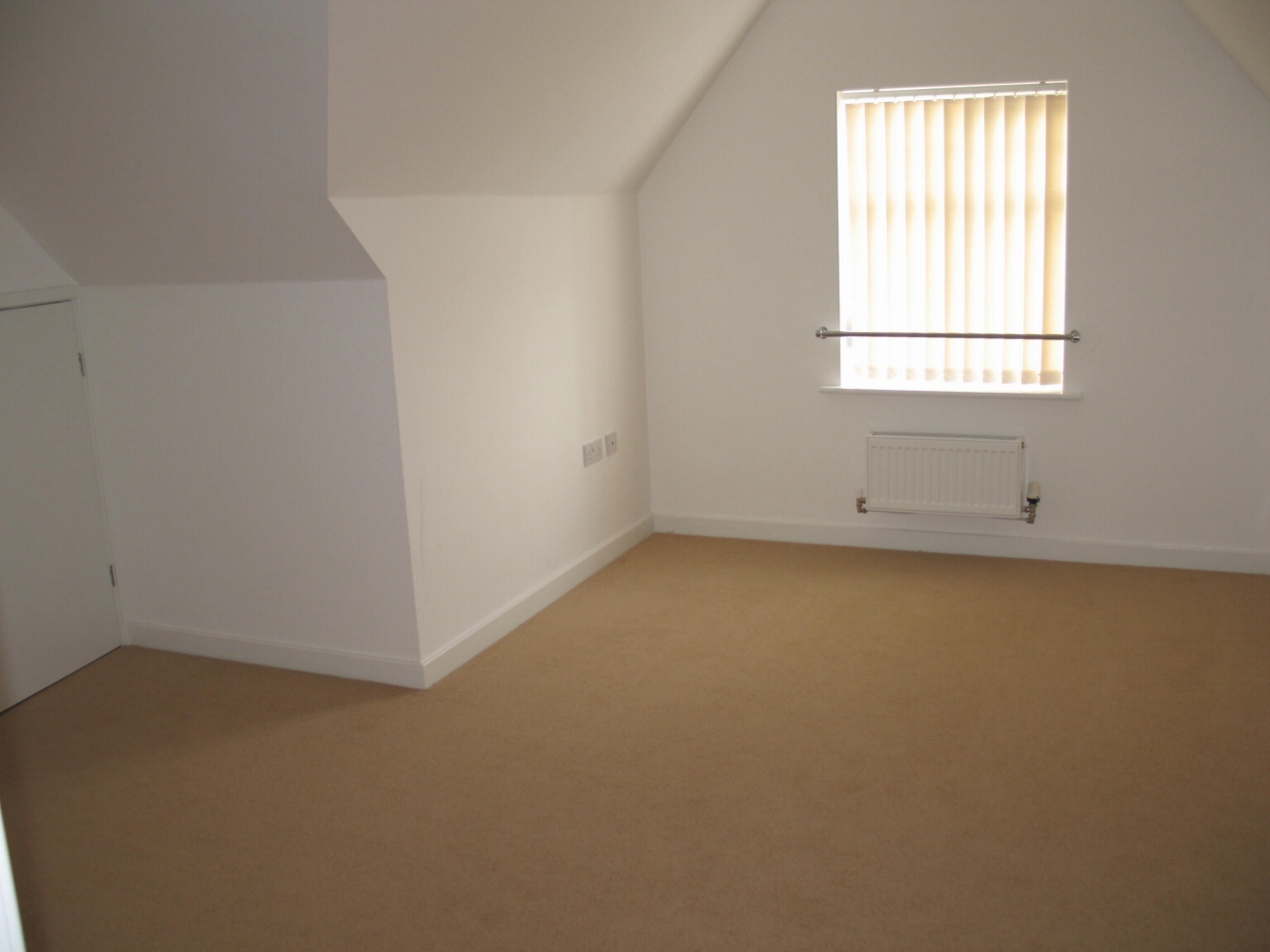 4 bedroom detached house For Sale in Wigan - Master Bedroom