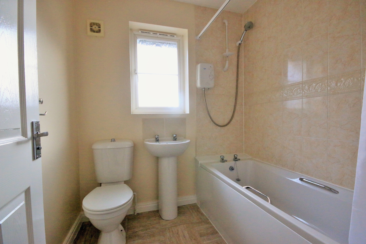 3 bedroom semi-detached house To Let in Wigan - Photograph 6.
