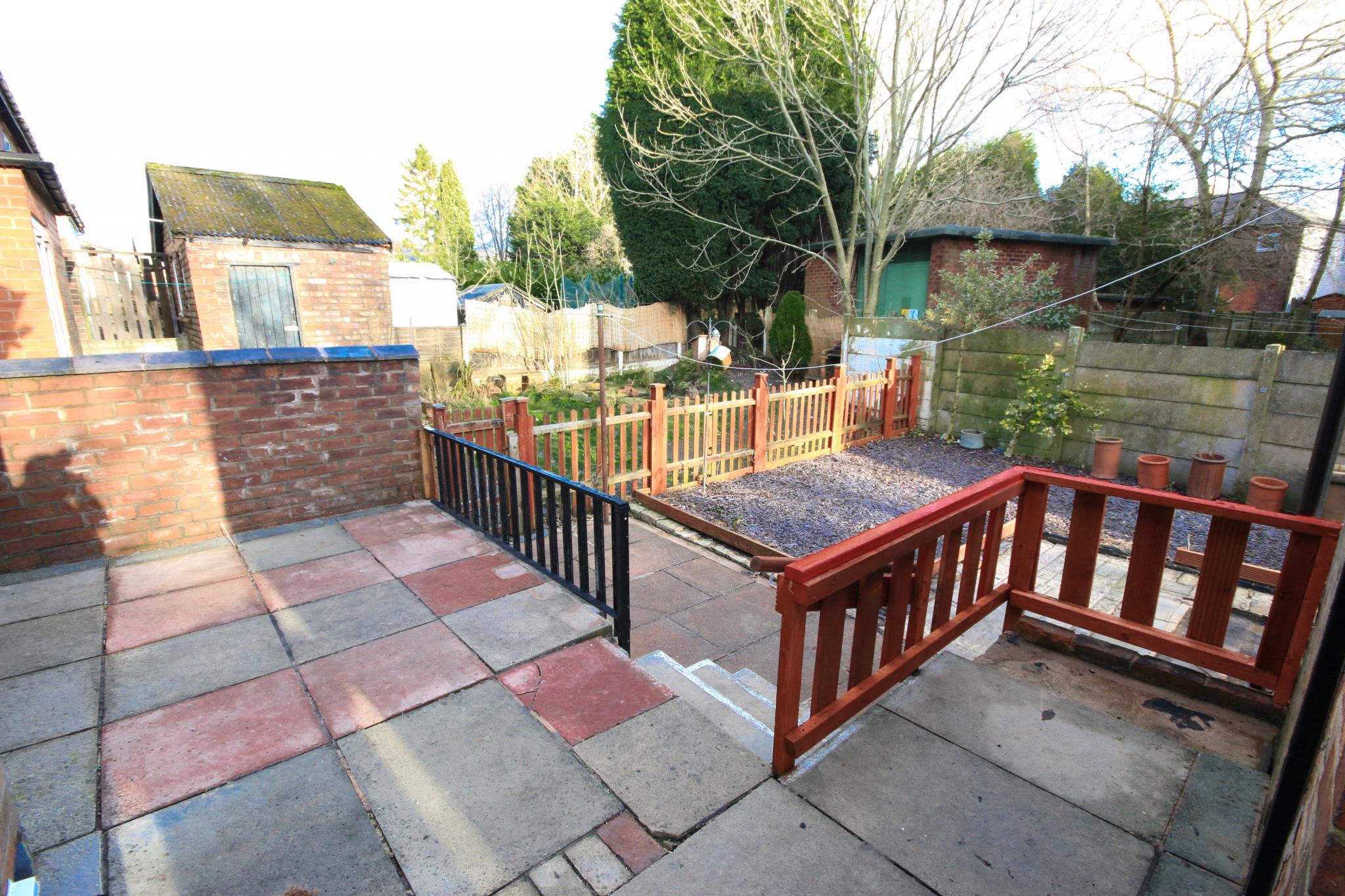 3 bedroom semi-detached house To Let in Wigan - garden.