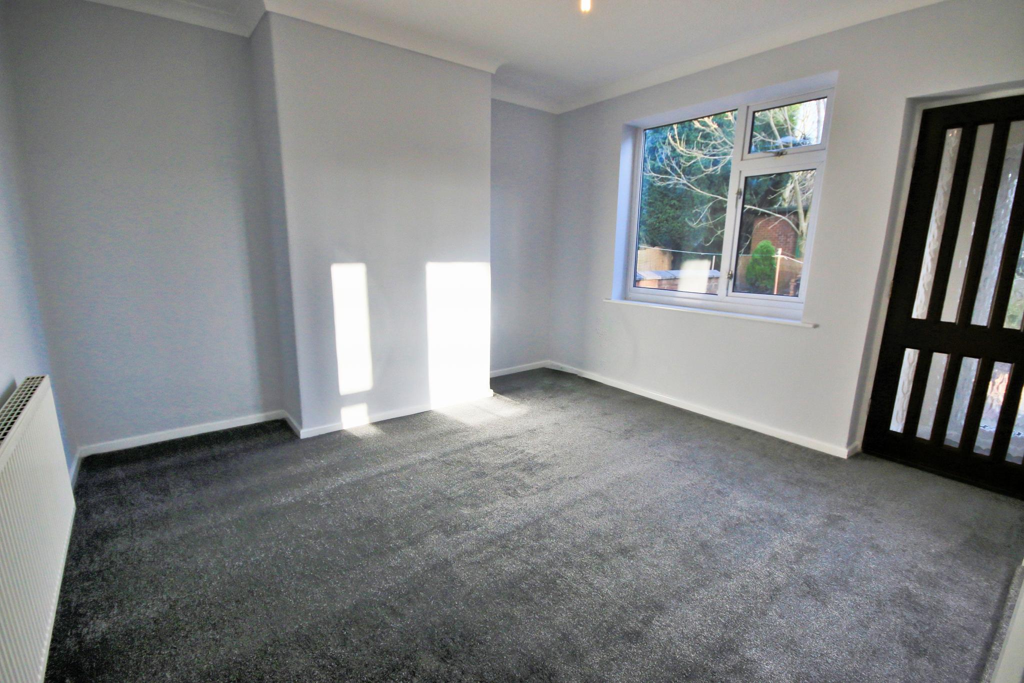 3 bedroom semi-detached house To Let in Wigan - Dining room.