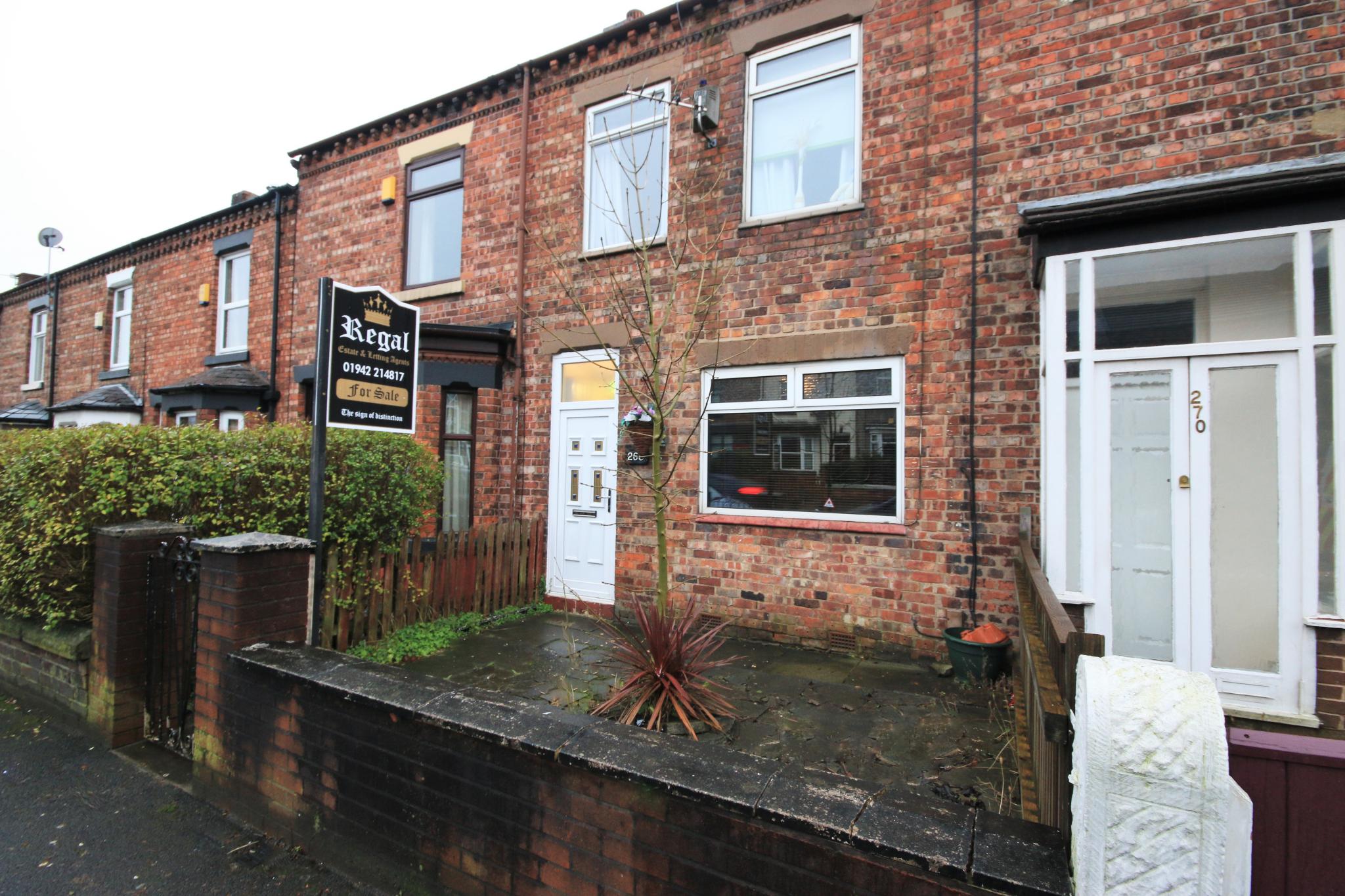 3 Bedroom Mid Terraced House For Sale in 268 Ormskirk Road, Wigan, WN5