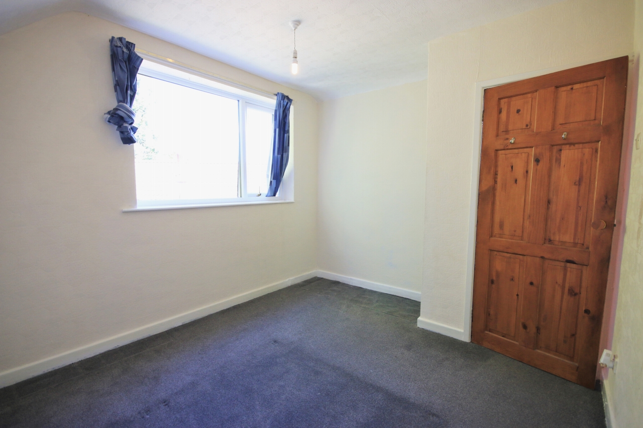 3 bedroom semi-detached house To Let in Wigan - Photograph 9.
