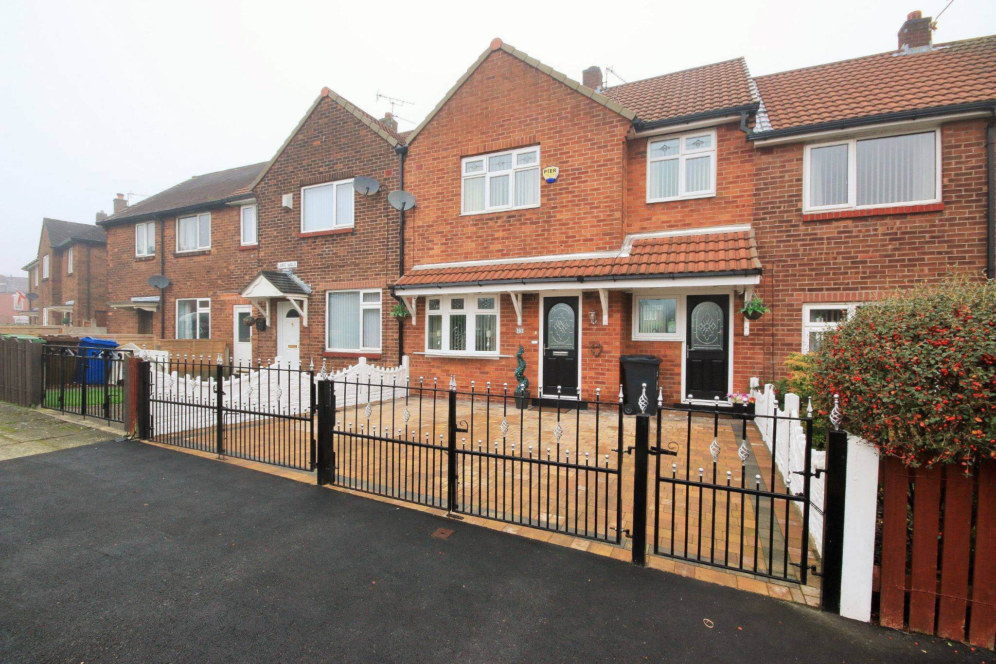 3 Bed Mid Terraced House For Sale - Photograph 1