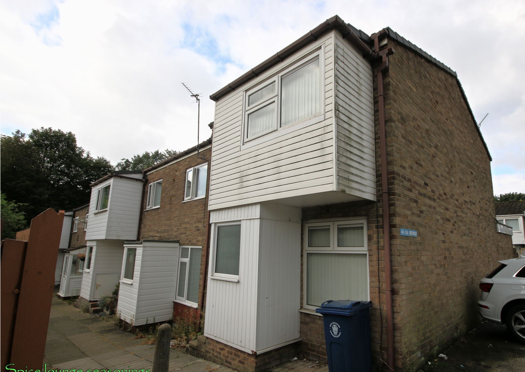 3 bedroom end terraced house To Let in Skelmersdale - Photograph 1.