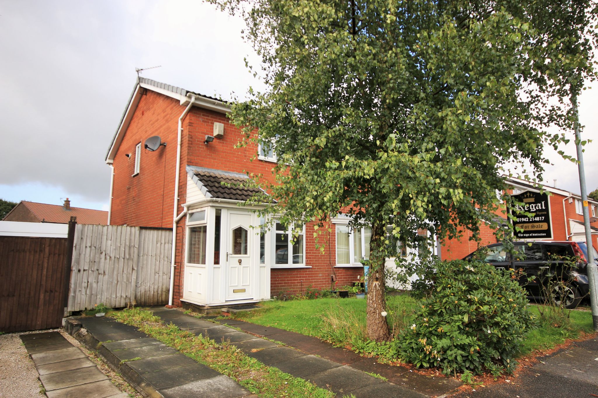 2 Bed Semi-detached House For Sale - Photograph 1