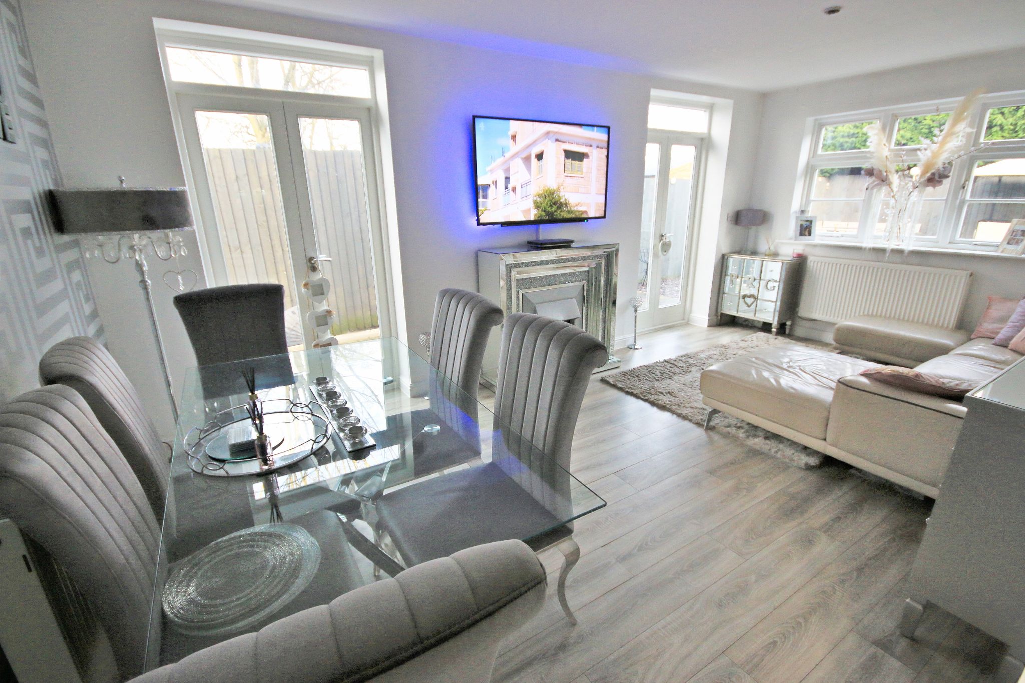 3 bedroom semi-detached house SSTC in Wigan - Photograph 5.