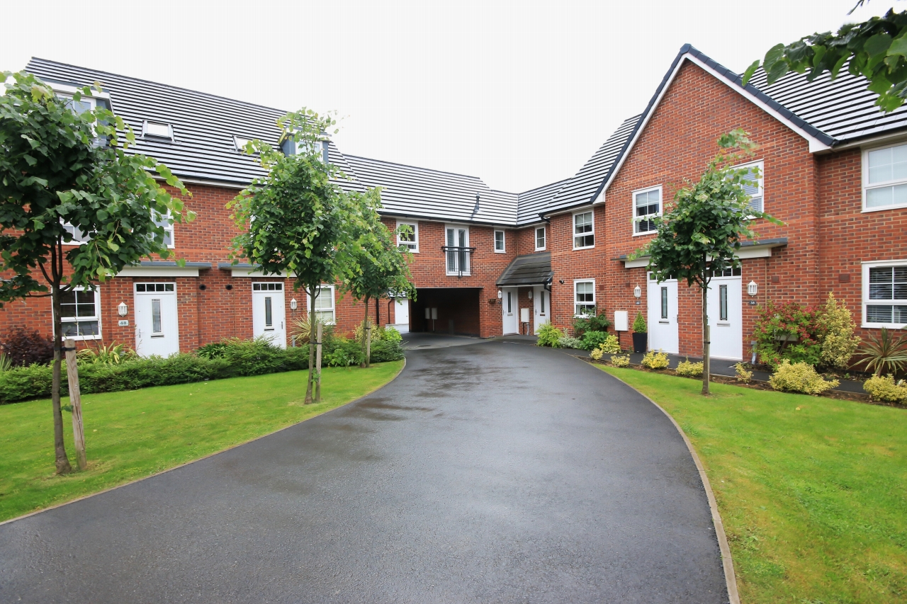 1 Bed Apartment Flat/apartment To Rent - Photograph 1
