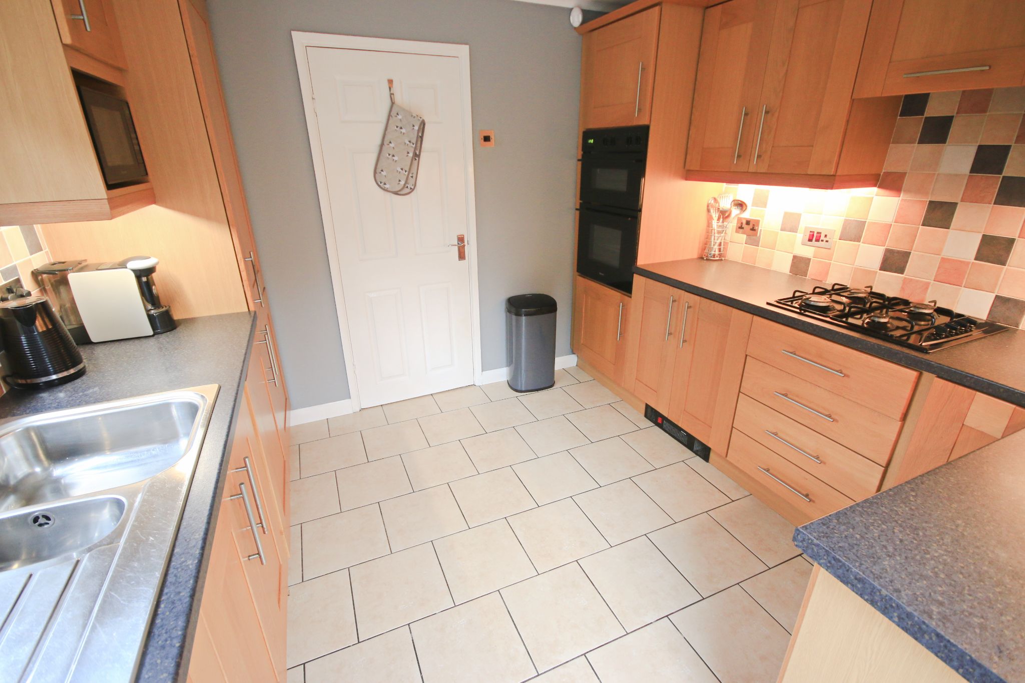 3 bedroom detached house SSTC in Wigan - Photograph 11.