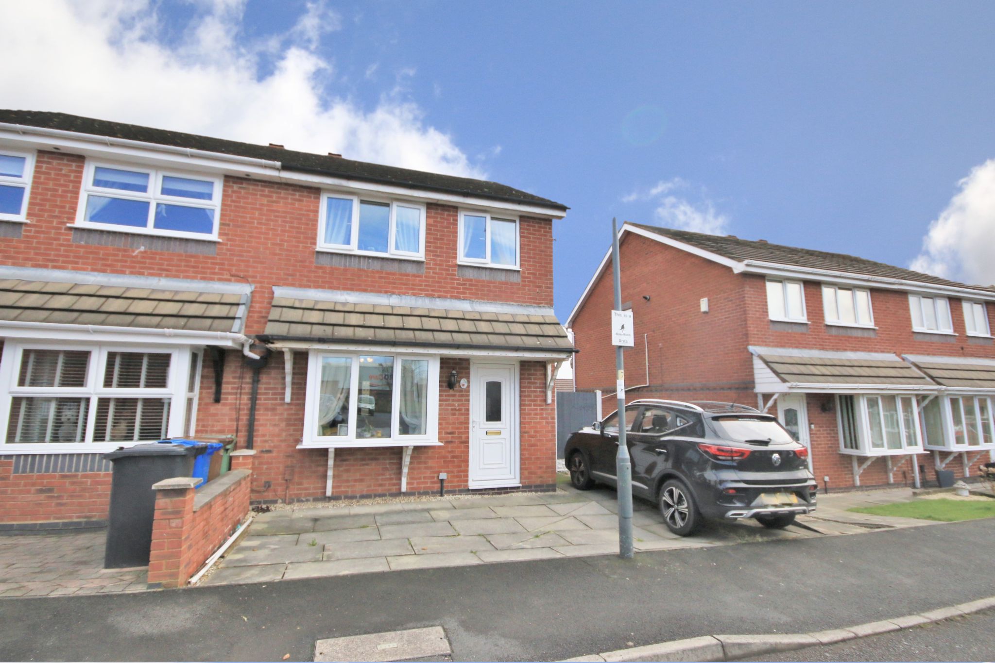 3 bedroom semi-detached house SSTC in Wigan - Photograph 6.