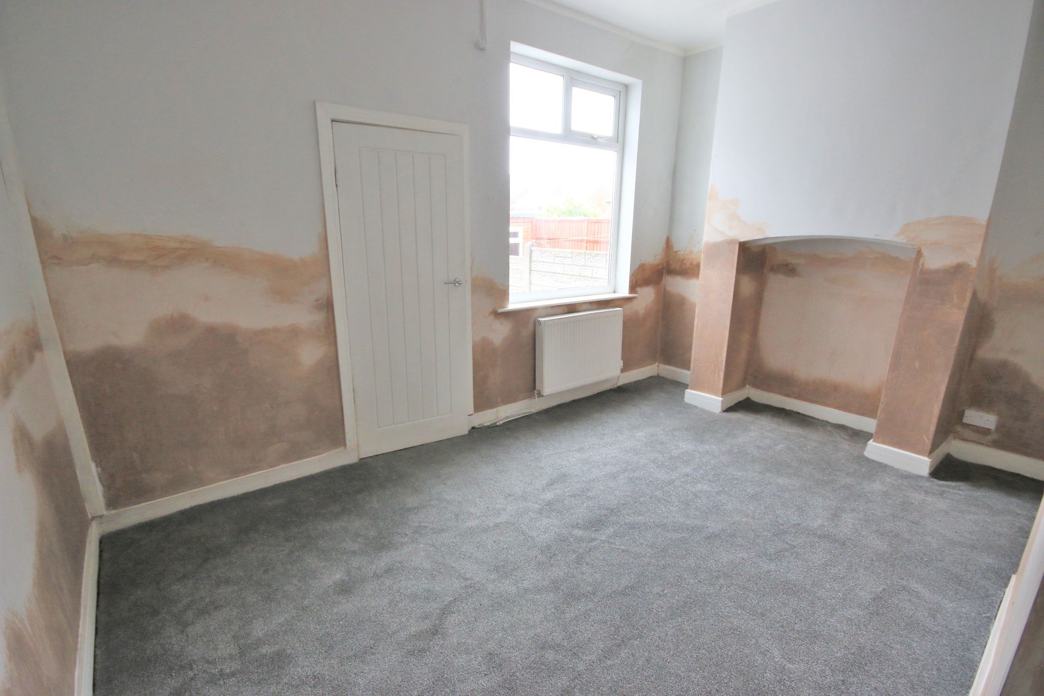 3 bedroom mid terraced house To Let in Wigan - Photograph 4.