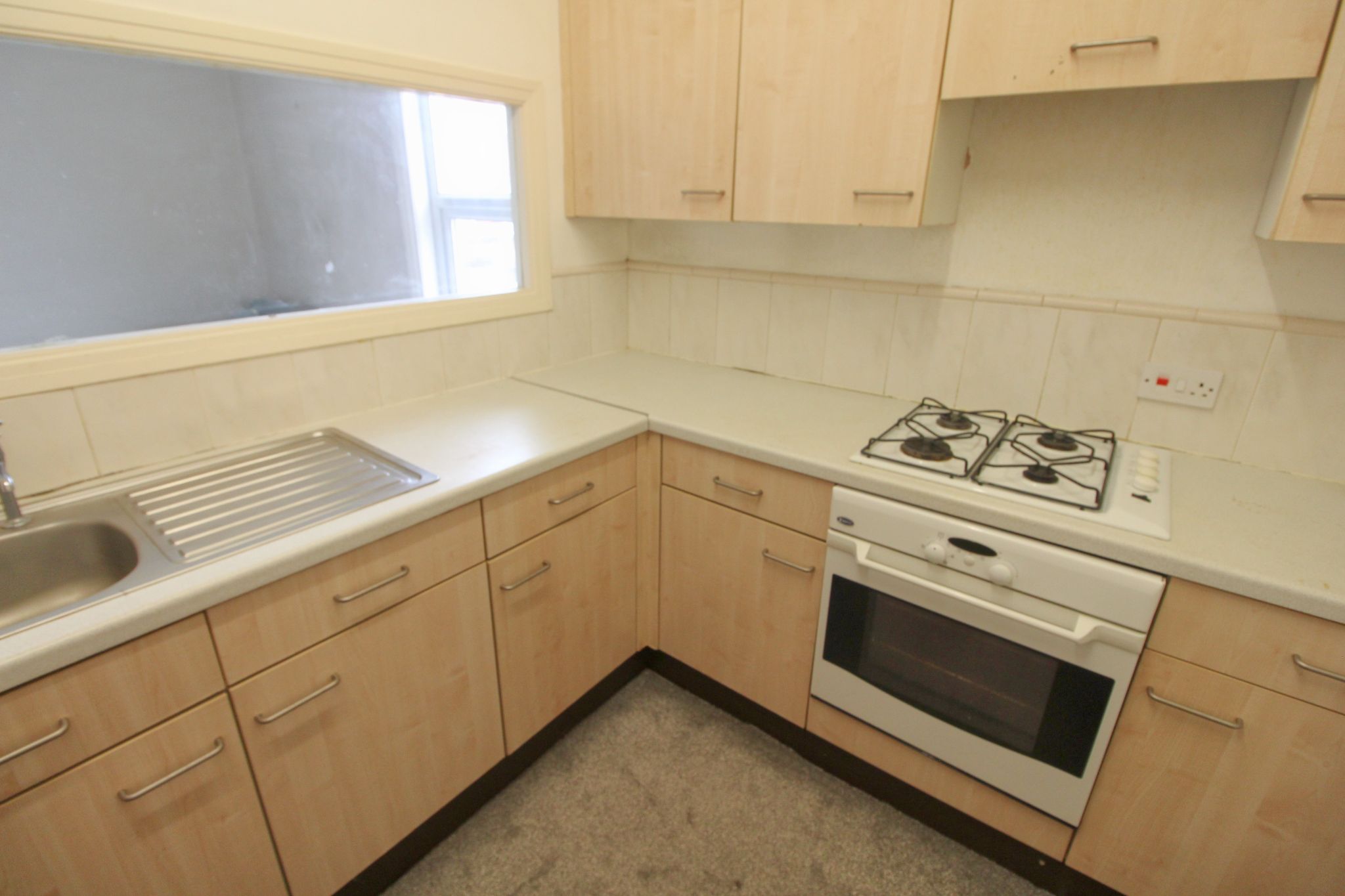 1 bedroom apartment flat/apartment To Let in Wigan - Photograph 4.