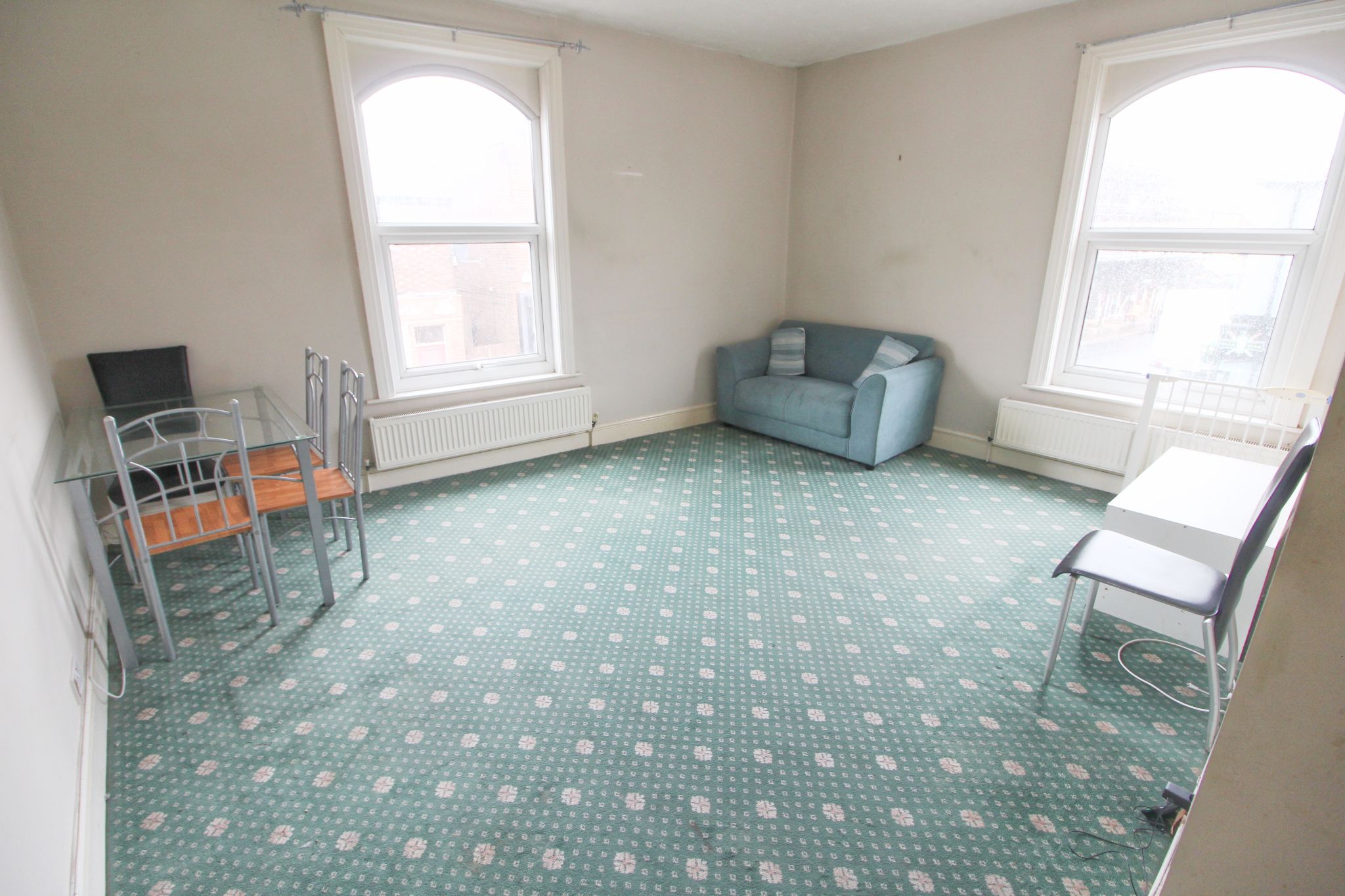 1 bedroom apartment flat/apartment To Let in Wigan - Photograph 2.