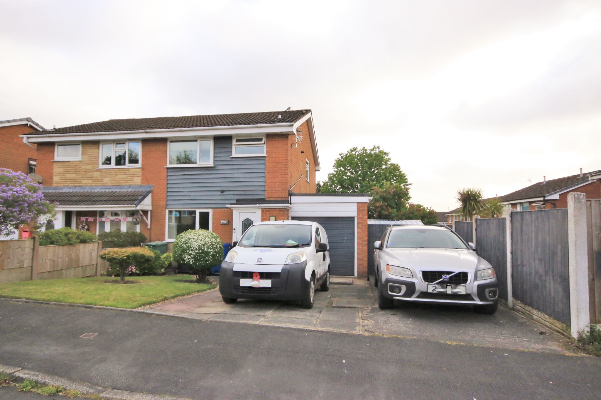 Silverdale Road, Orrell, Wigan WN5 0DN 3 bedroom barn conversion