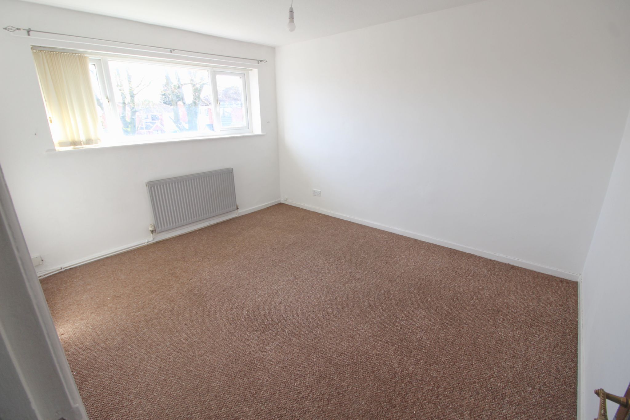 2 bedroom flat flat/apartment Let in Wigan - Photograph 8.