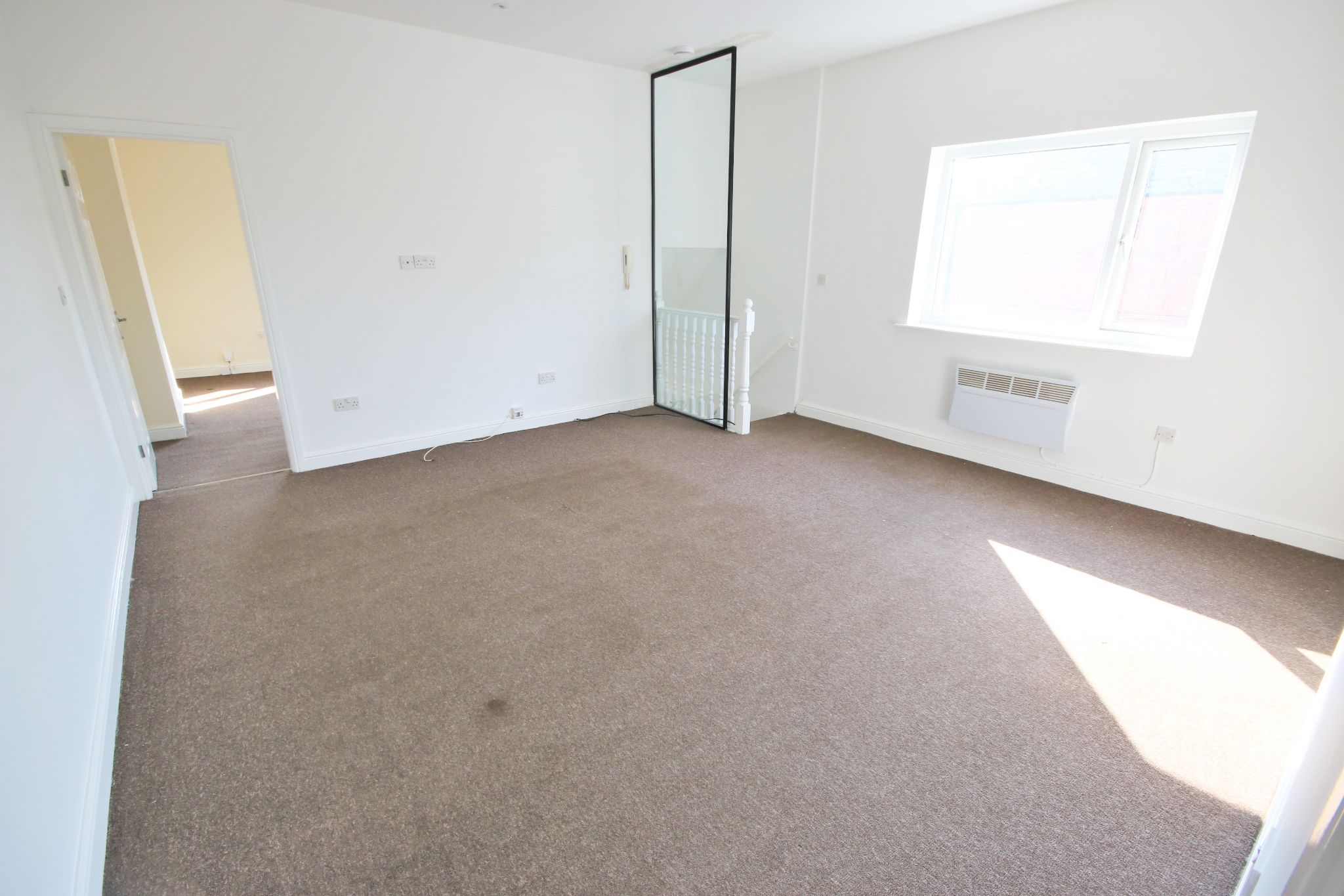 1 bedroom apartment flat/apartment To Let in Wigan - Photograph 5.
