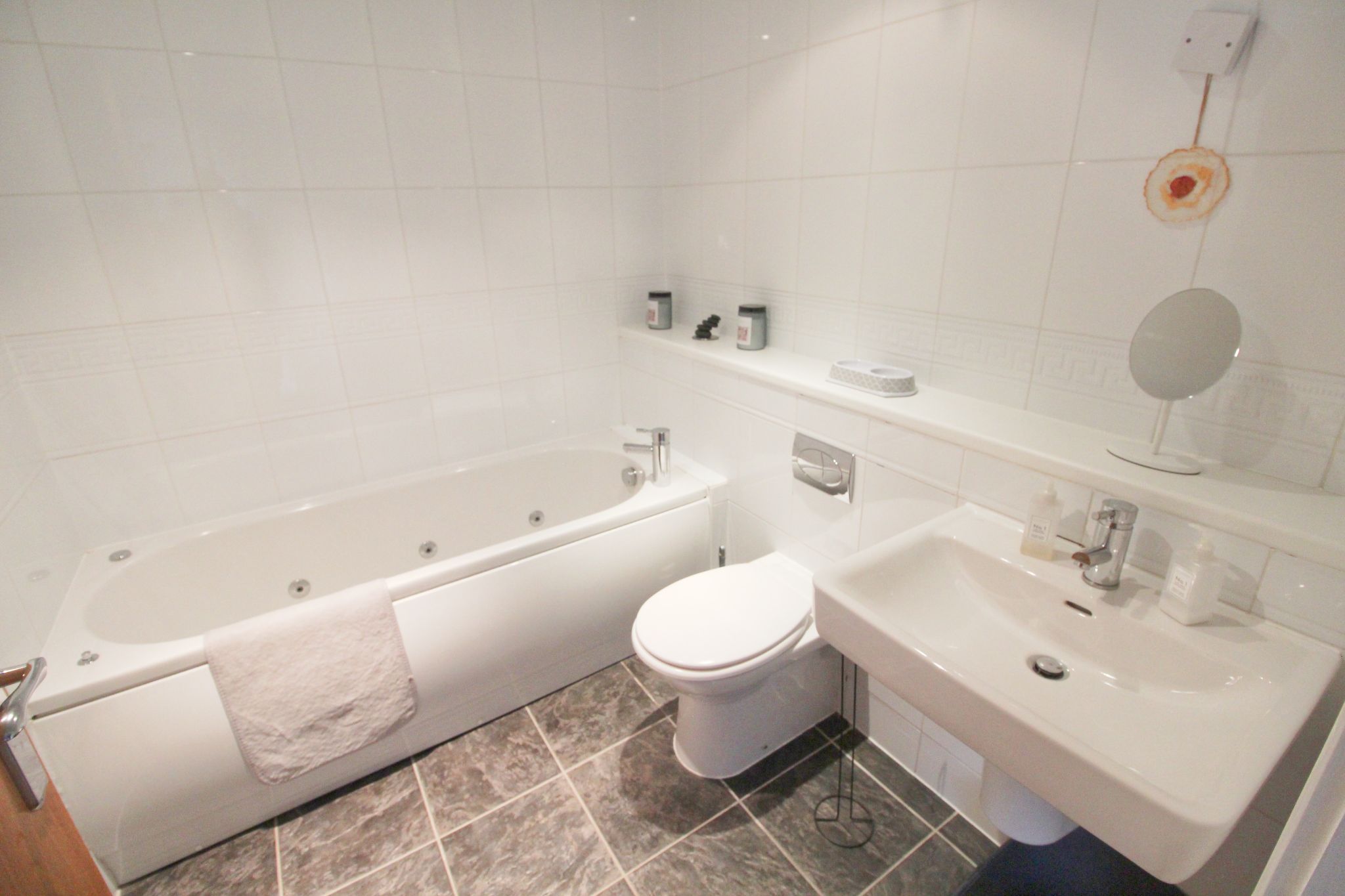 2 bedroom apartment flat/apartment For Sale in Wigan - Photograph 11.