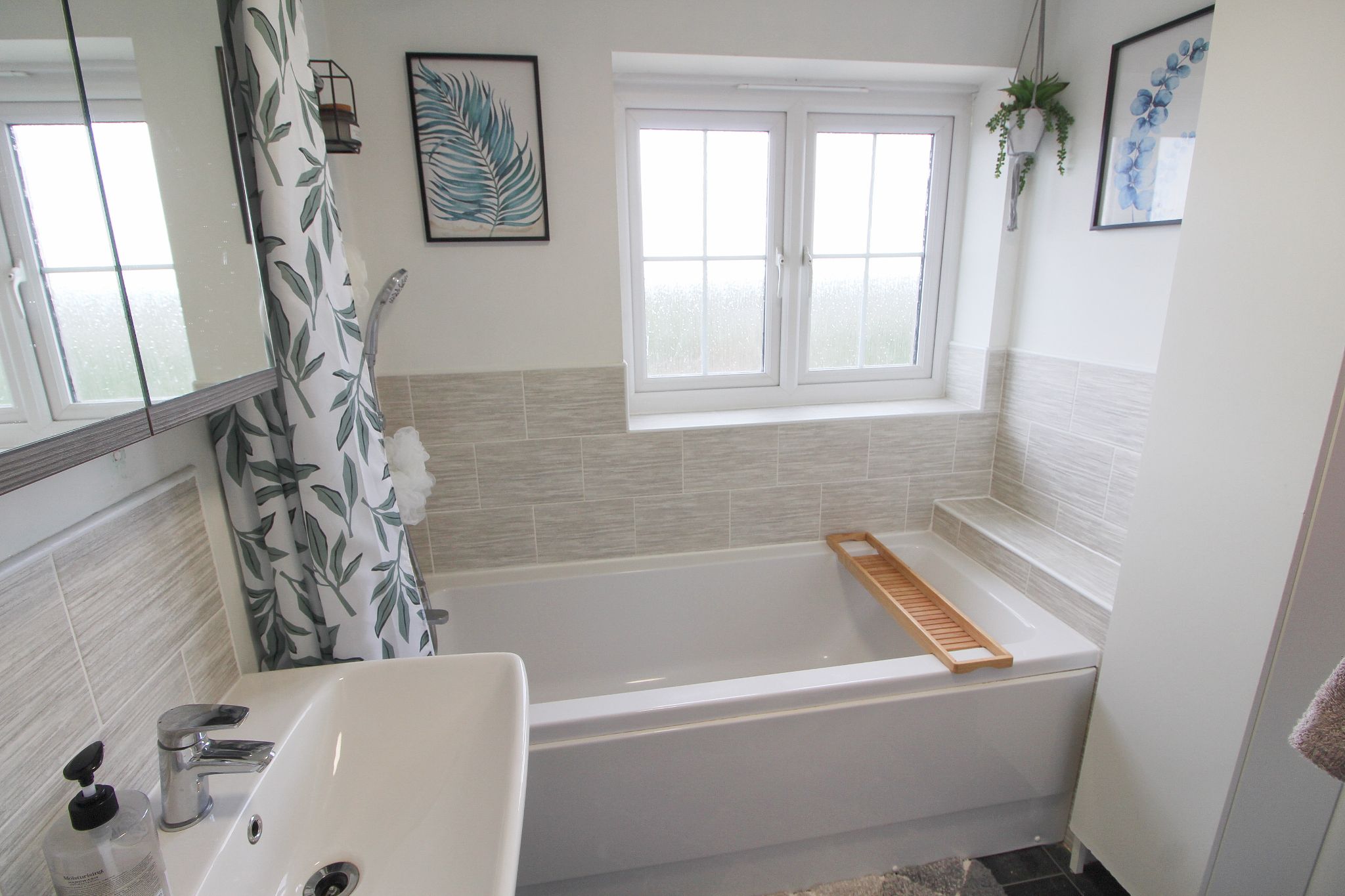 3 bedroom semi-detached house For Sale in Wigan - Photograph 19.