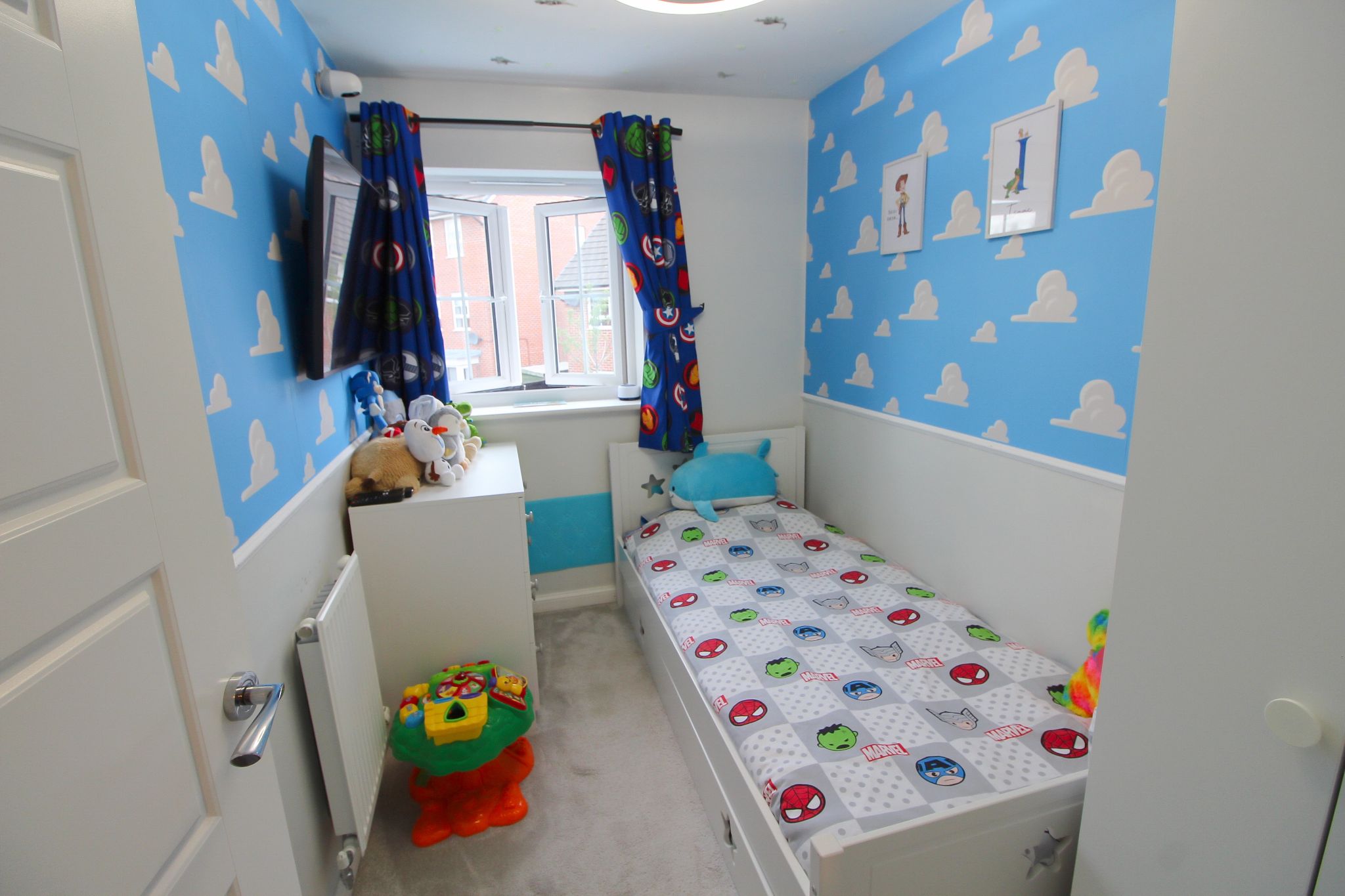 3 bedroom semi-detached house For Sale in Wigan - Photograph 18.