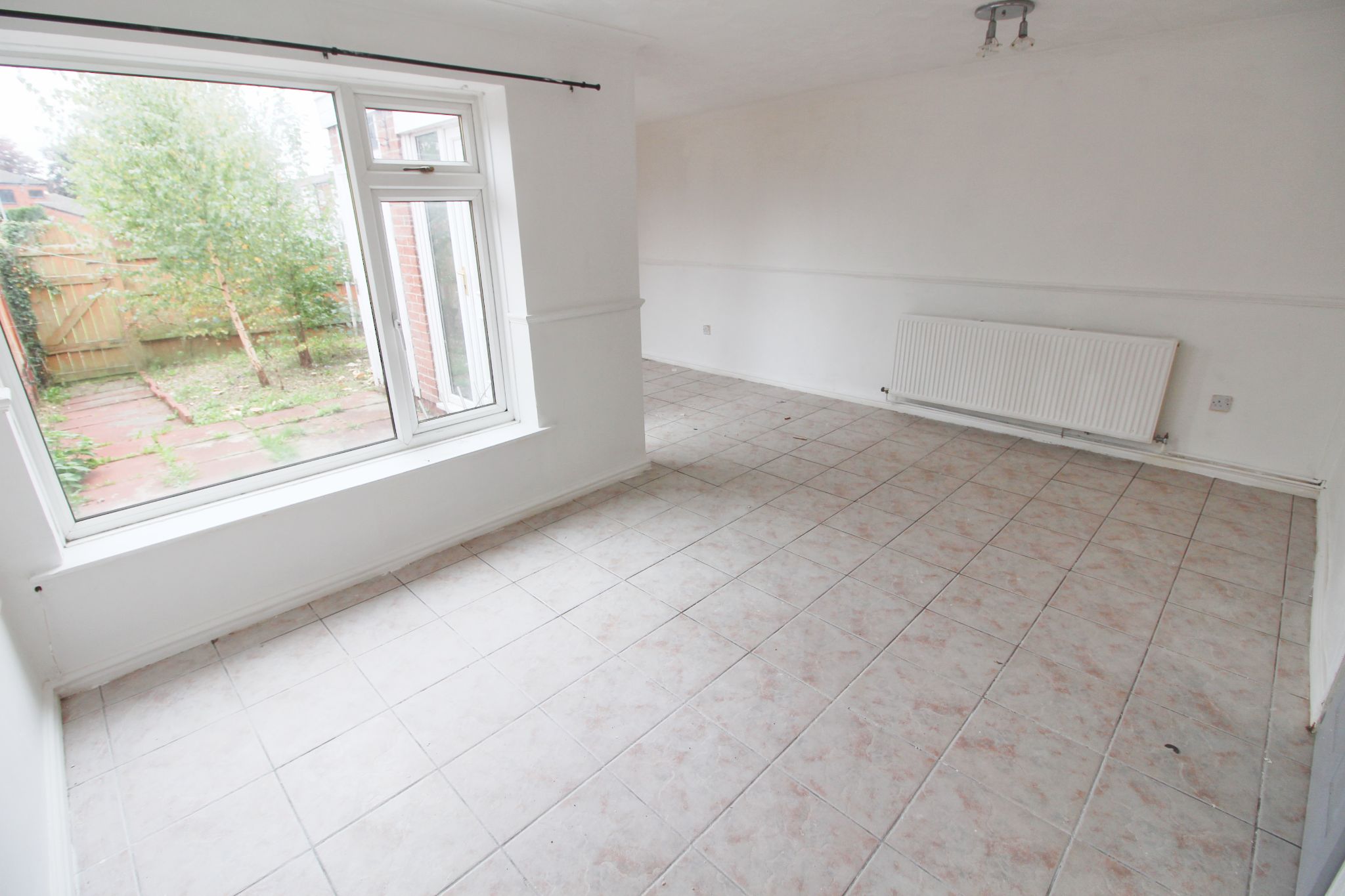 3 bedroom mid terraced house To Let in Skelmersdale - Photograph 6.