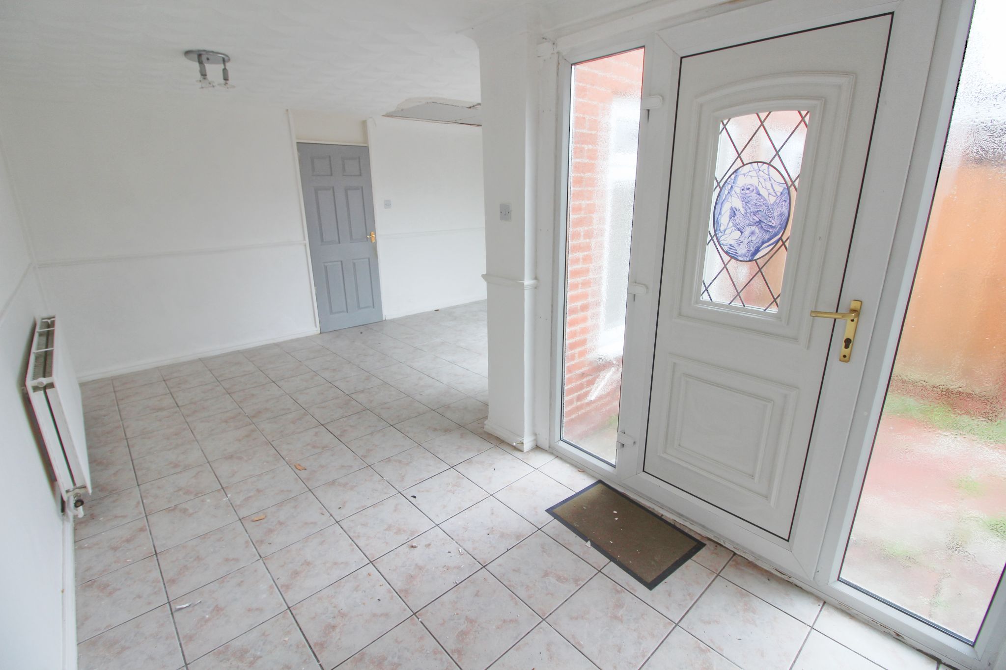 3 bedroom mid terraced house To Let in Skelmersdale - Photograph 8.