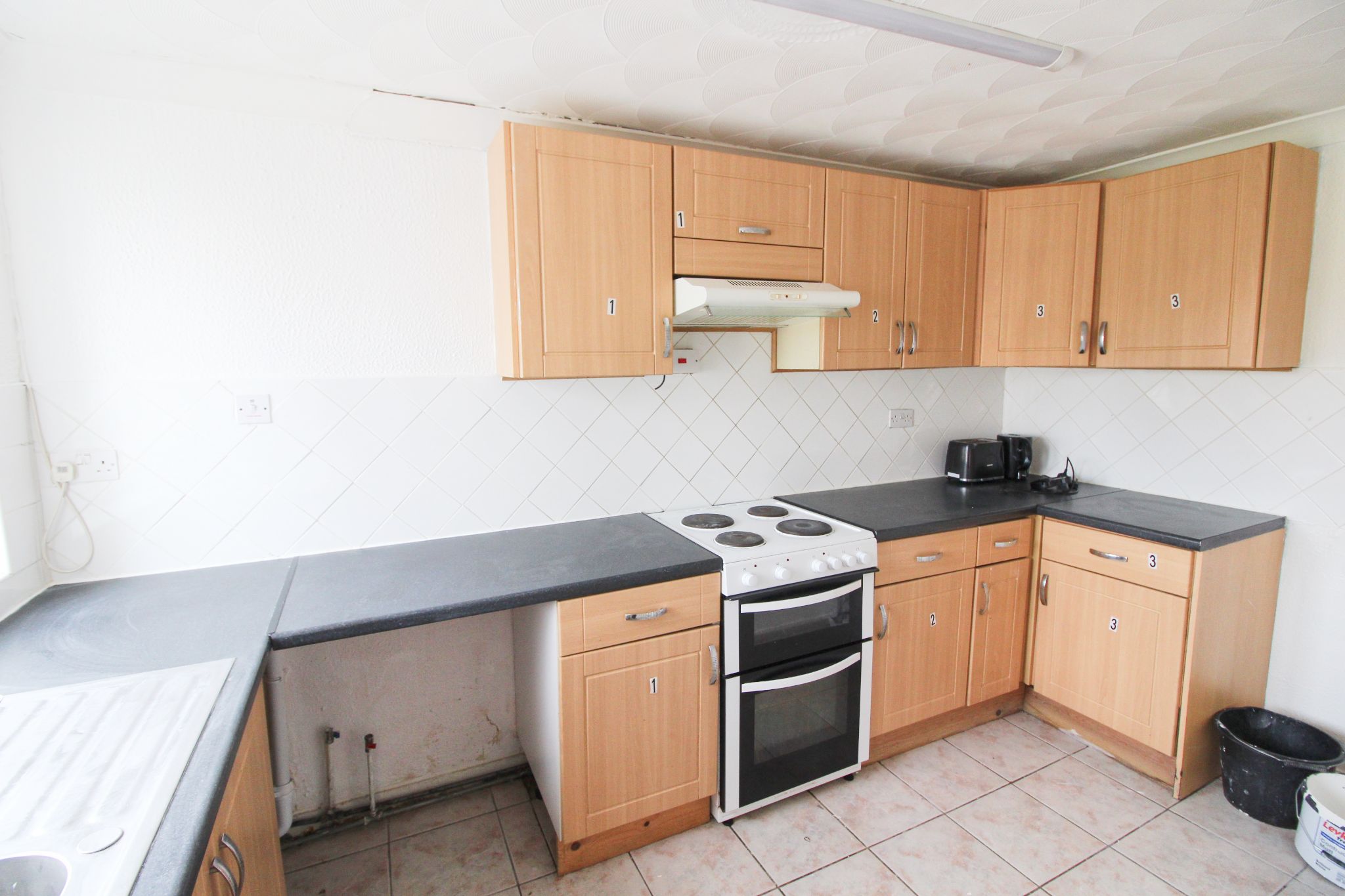 3 bedroom mid terraced house To Let in Skelmersdale - Photograph 3.