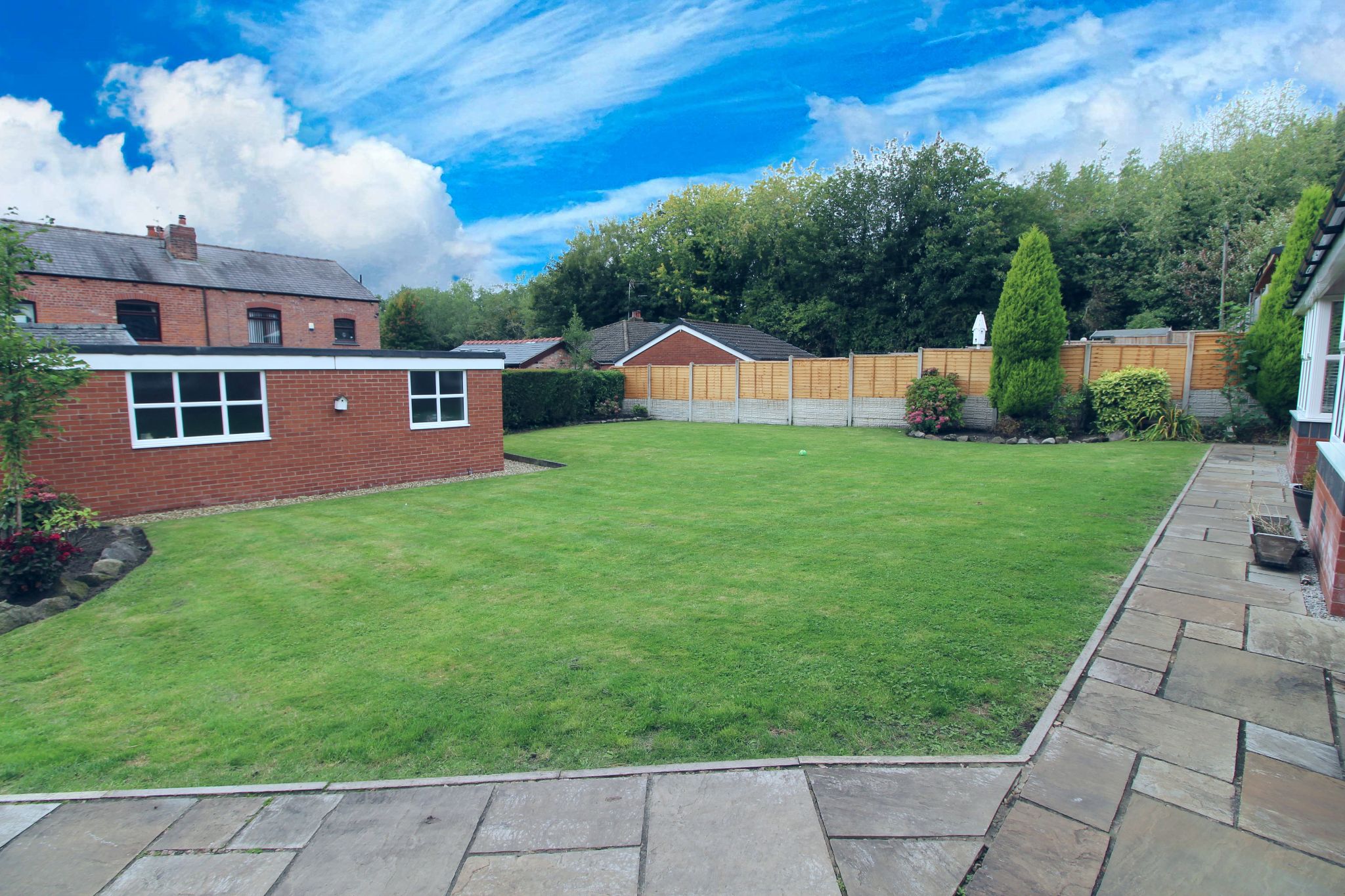 3 bedroom detached bungalow To Let in Wigan - Photograph 24.