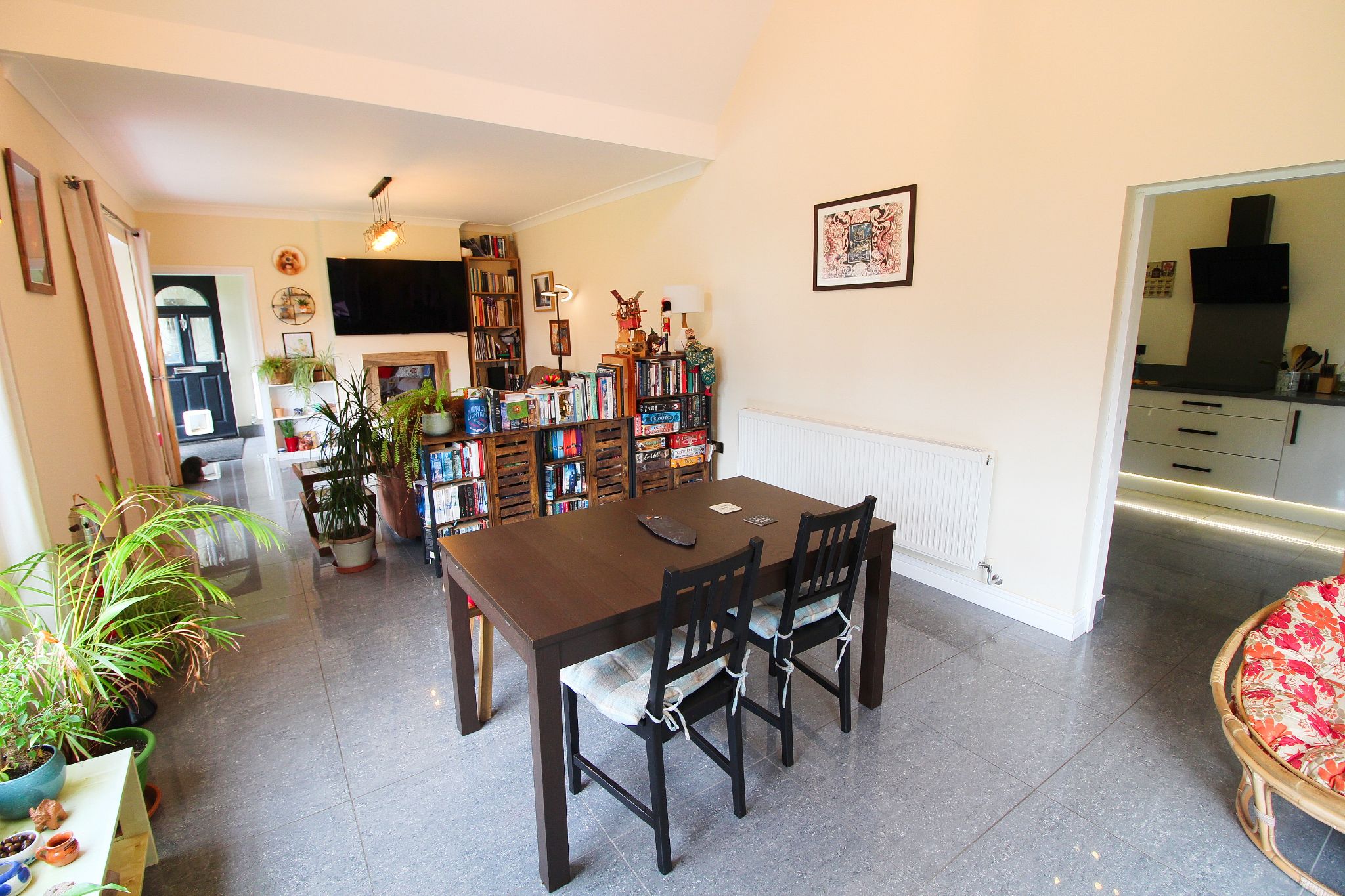 3 bedroom detached bungalow To Let in Wigan - Photograph 3.