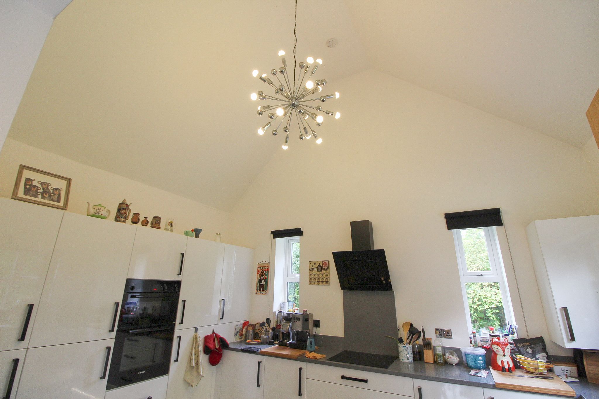 3 bedroom detached bungalow To Let in Wigan - Photograph 11.