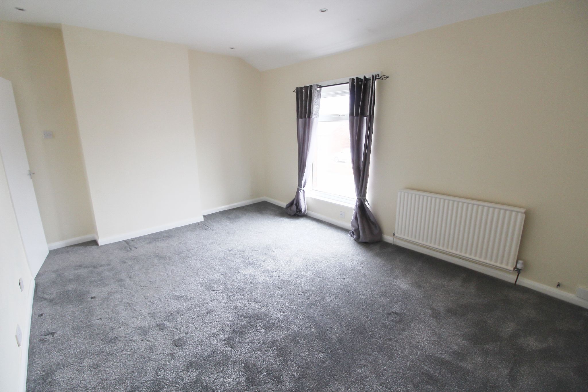 2 bedroom end terraced house Let Agreed in Wigan - Photograph 11.