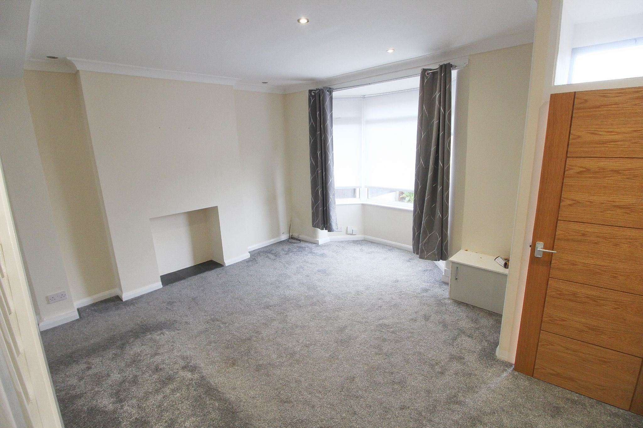 2 bedroom end terraced house Let Agreed in Wigan - Photograph 3.