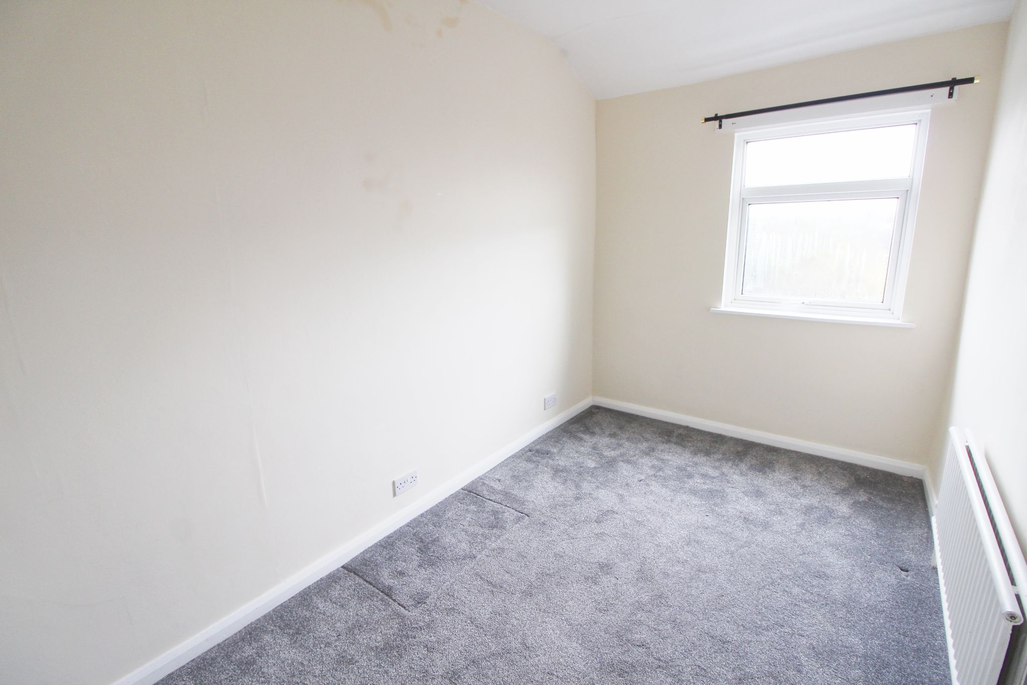 2 bedroom end terraced house Let Agreed in Wigan - Photograph 12.