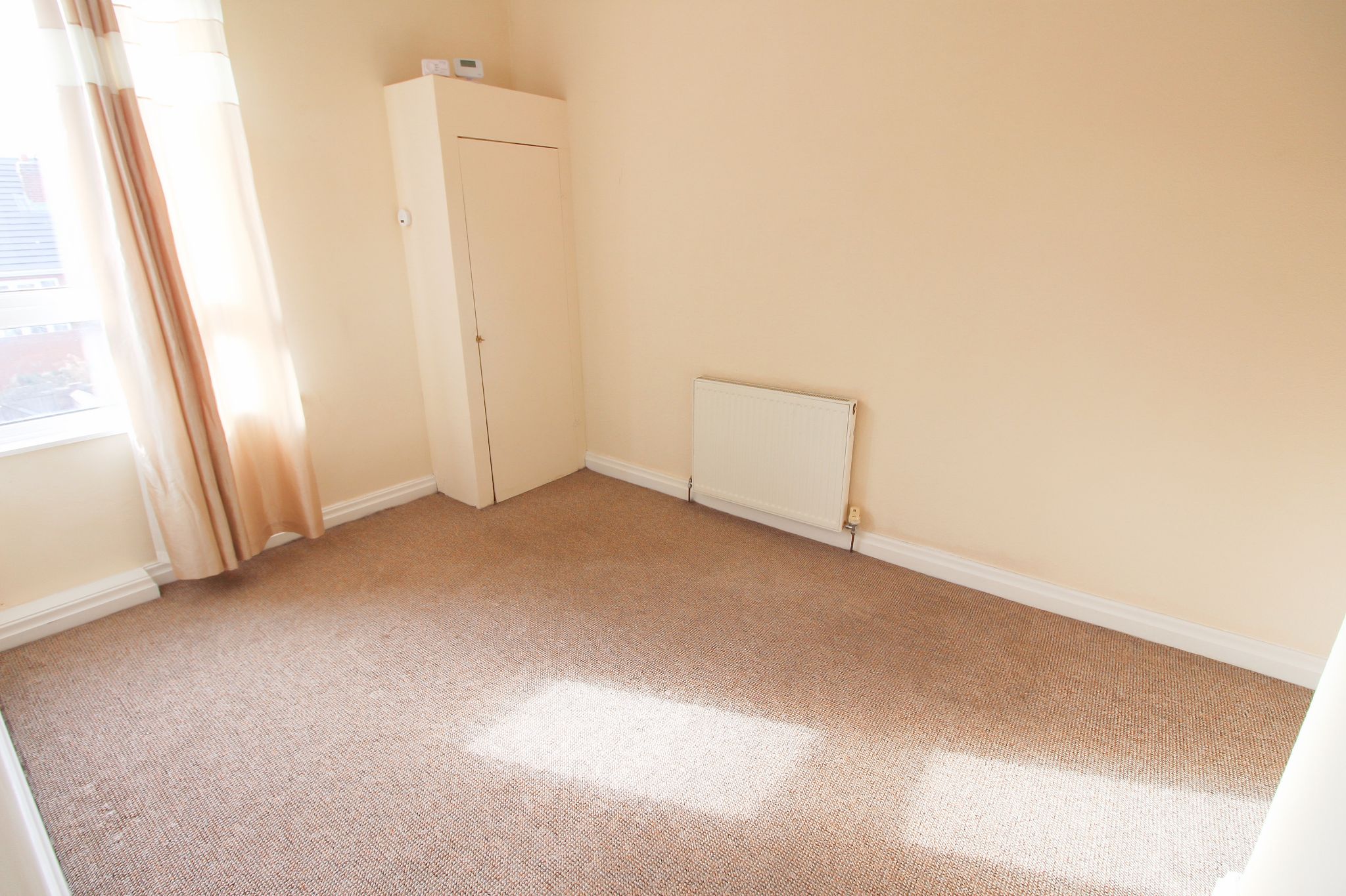 2 bedroom mid terraced house To Let in Wigan - Photograph 9.