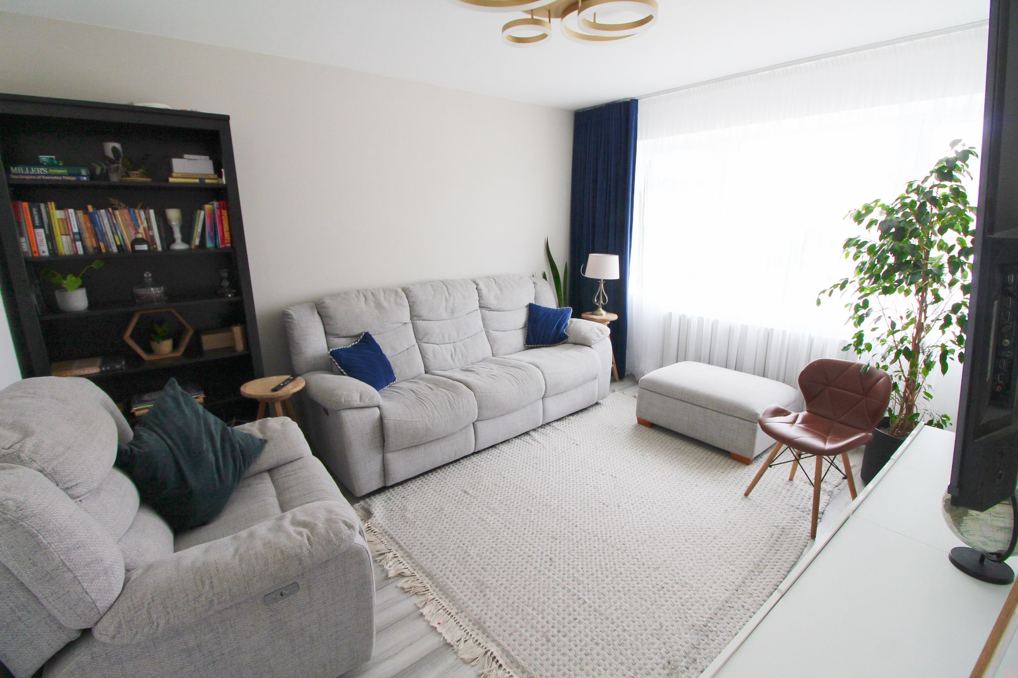 3 bedroom semi-detached house To Let in Wigan - Photograph 4.