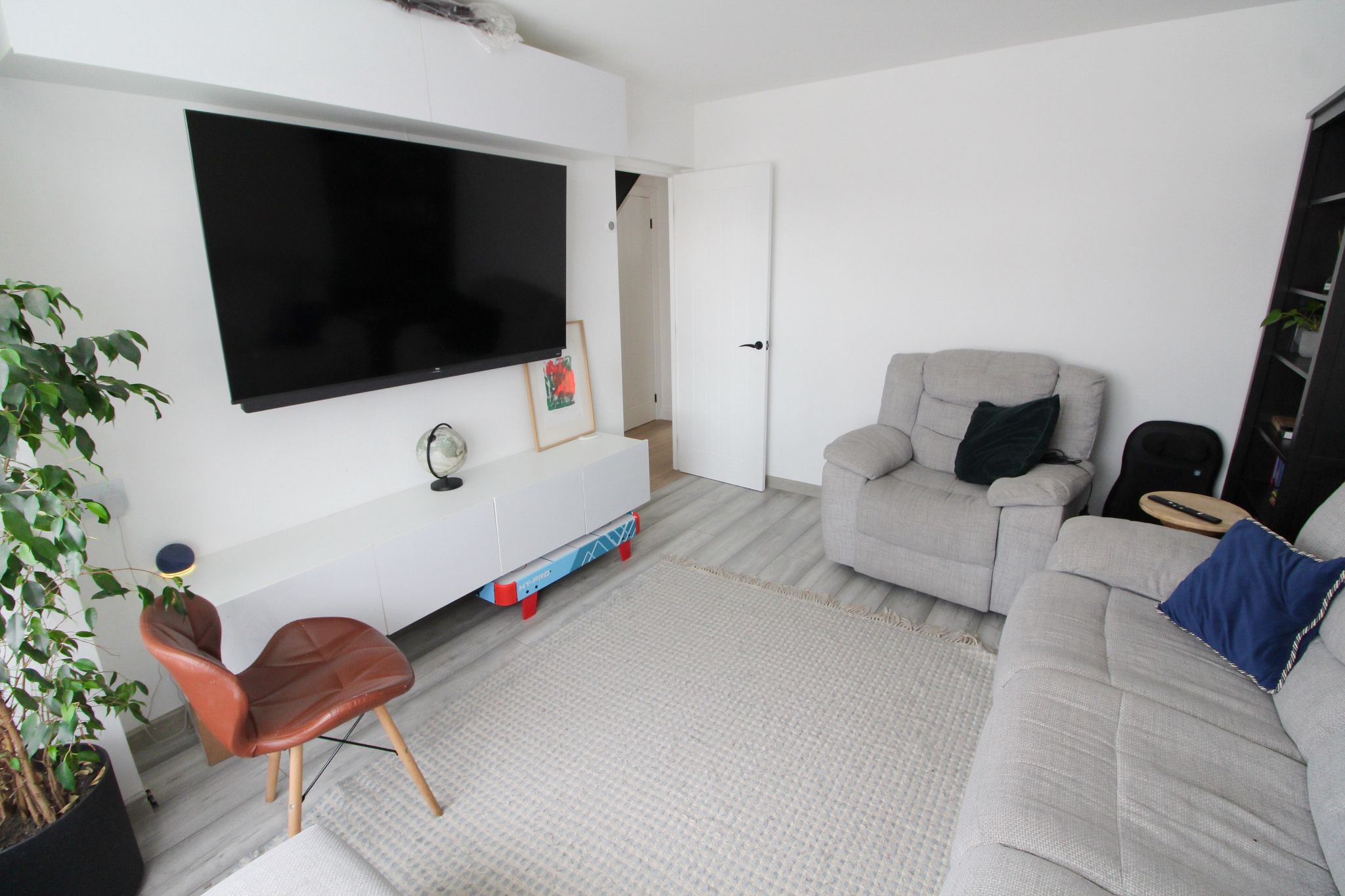 3 bedroom semi-detached house To Let in Wigan - Photograph 5.