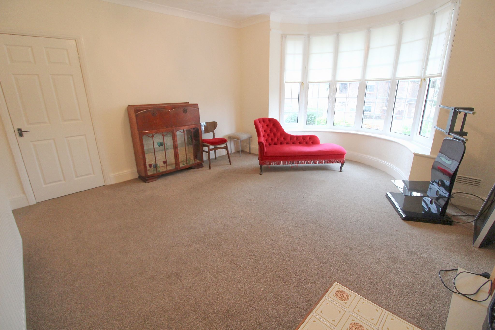 2 bedroom detached bungalow For Sale in Wigan - Photograph 6.