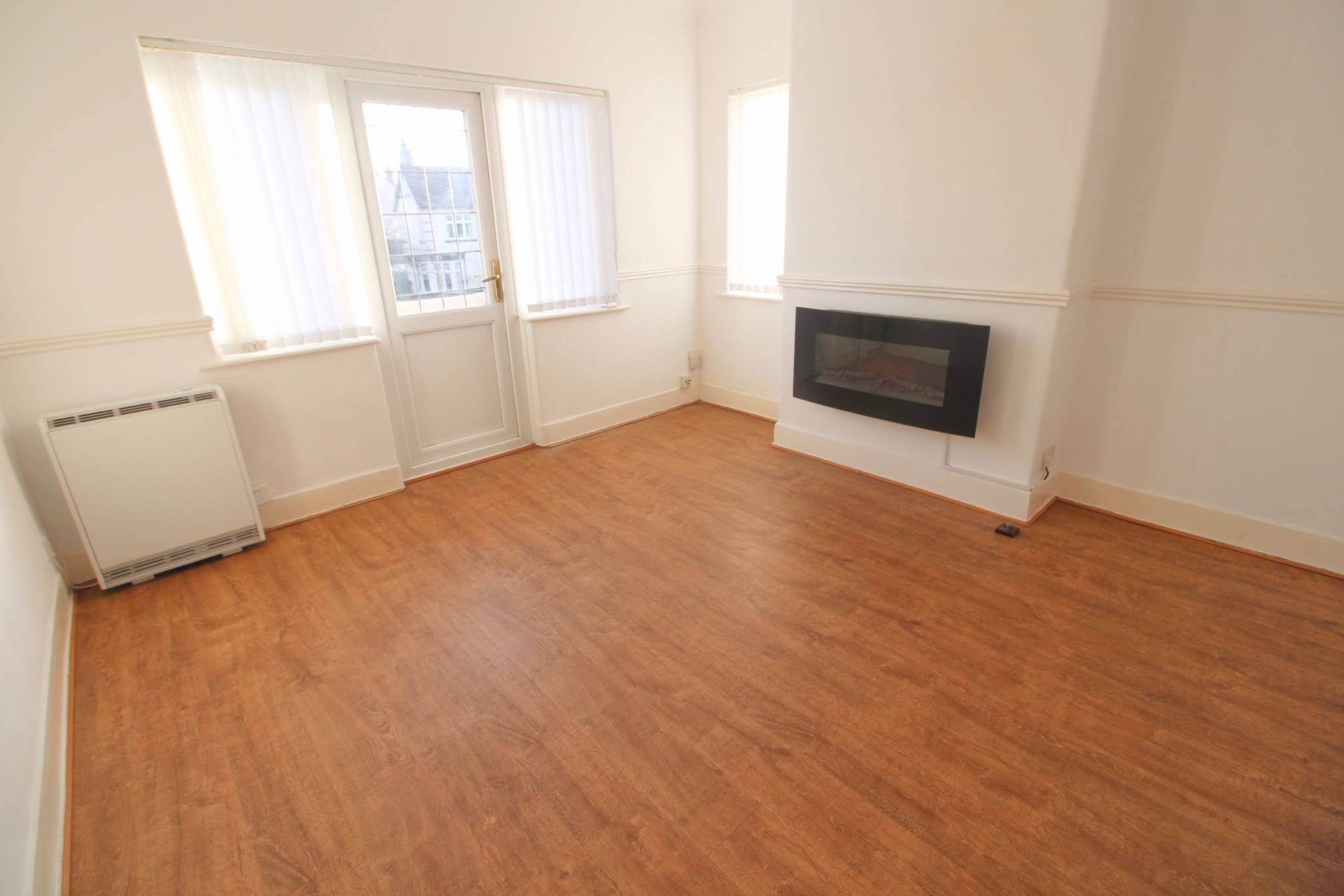 2 bedroom apartment flat/apartment To Let in Wigan - Property photograph.